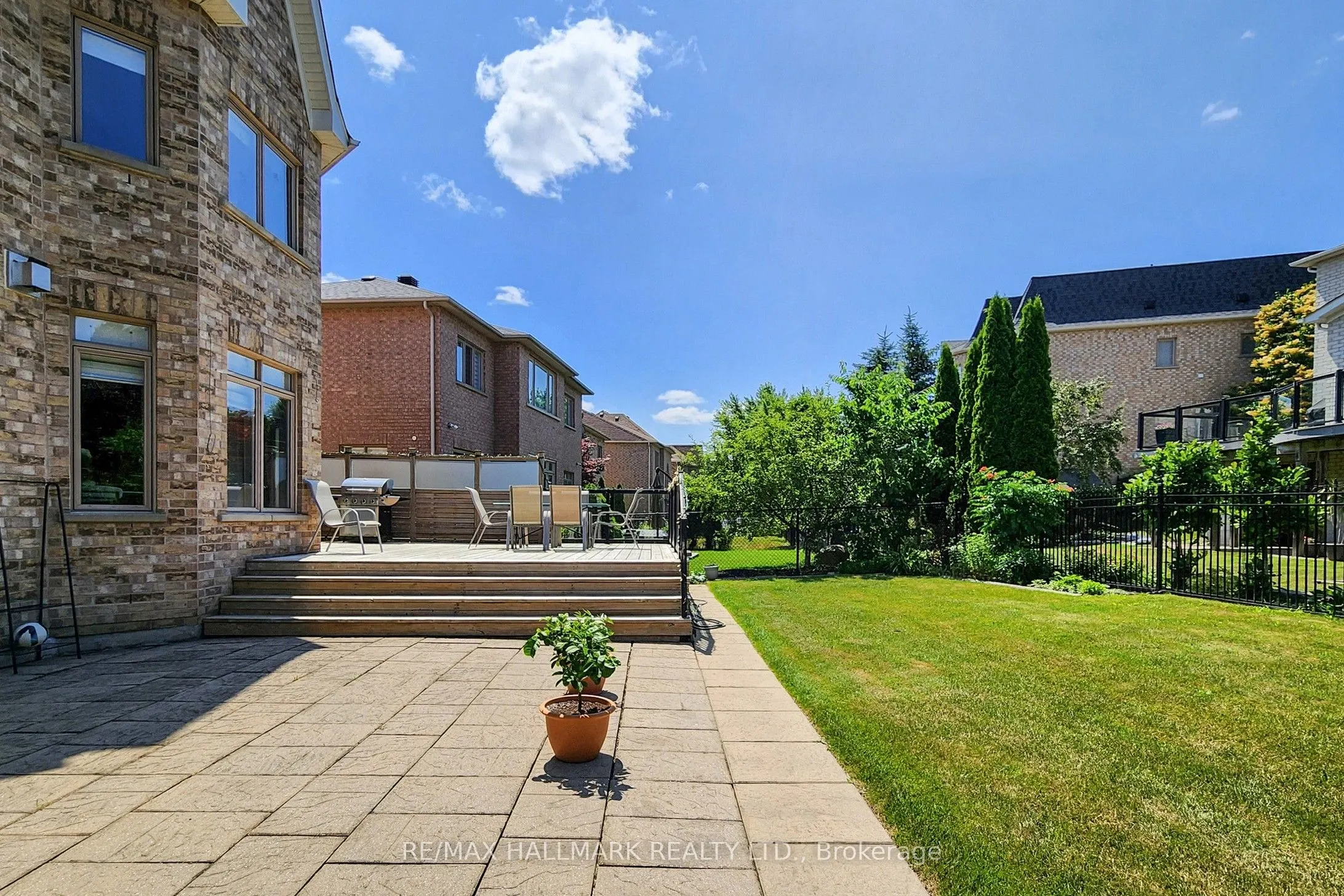 420 Paradelle Drive