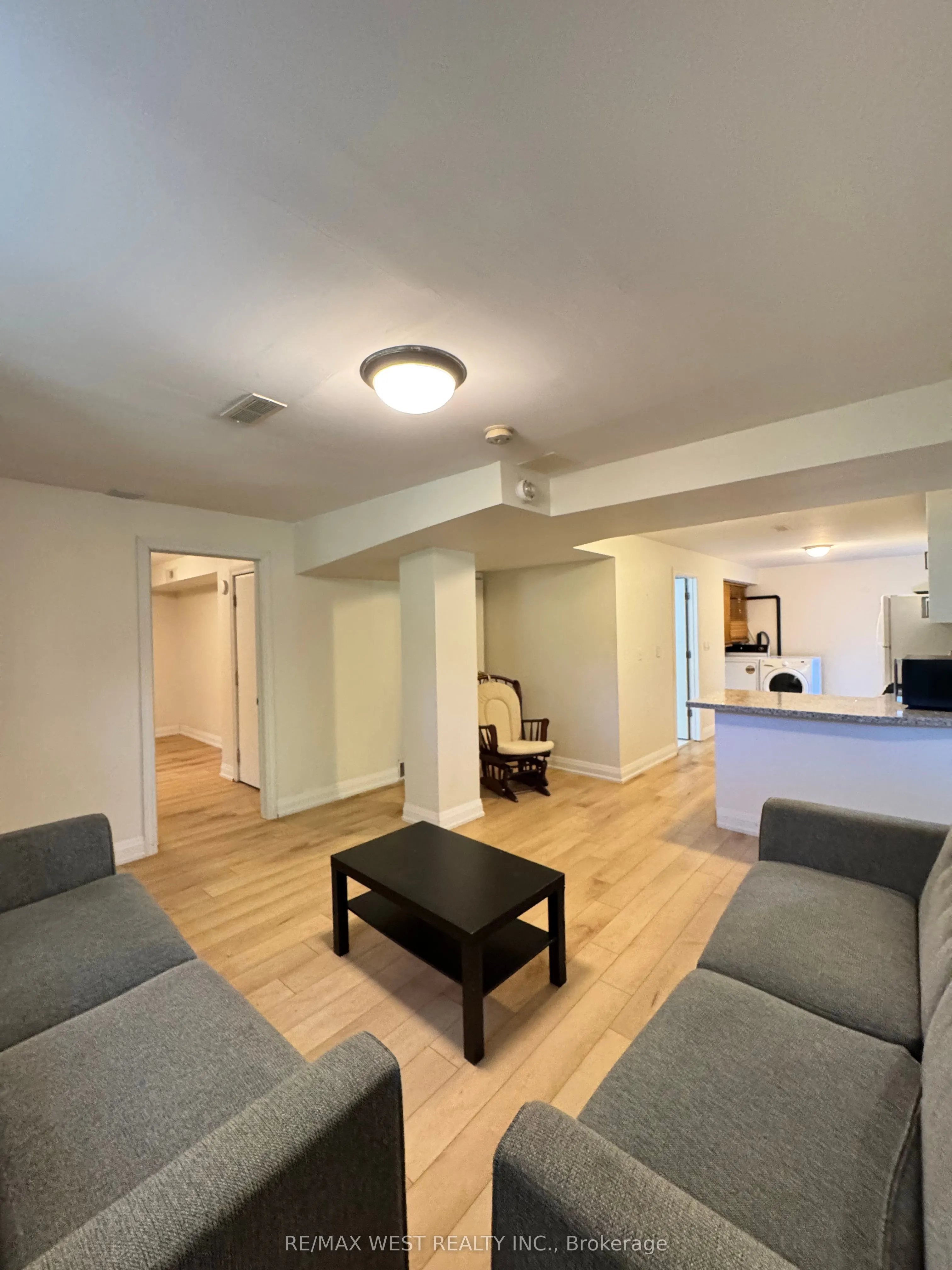 26 Brookland Avenue, #26A