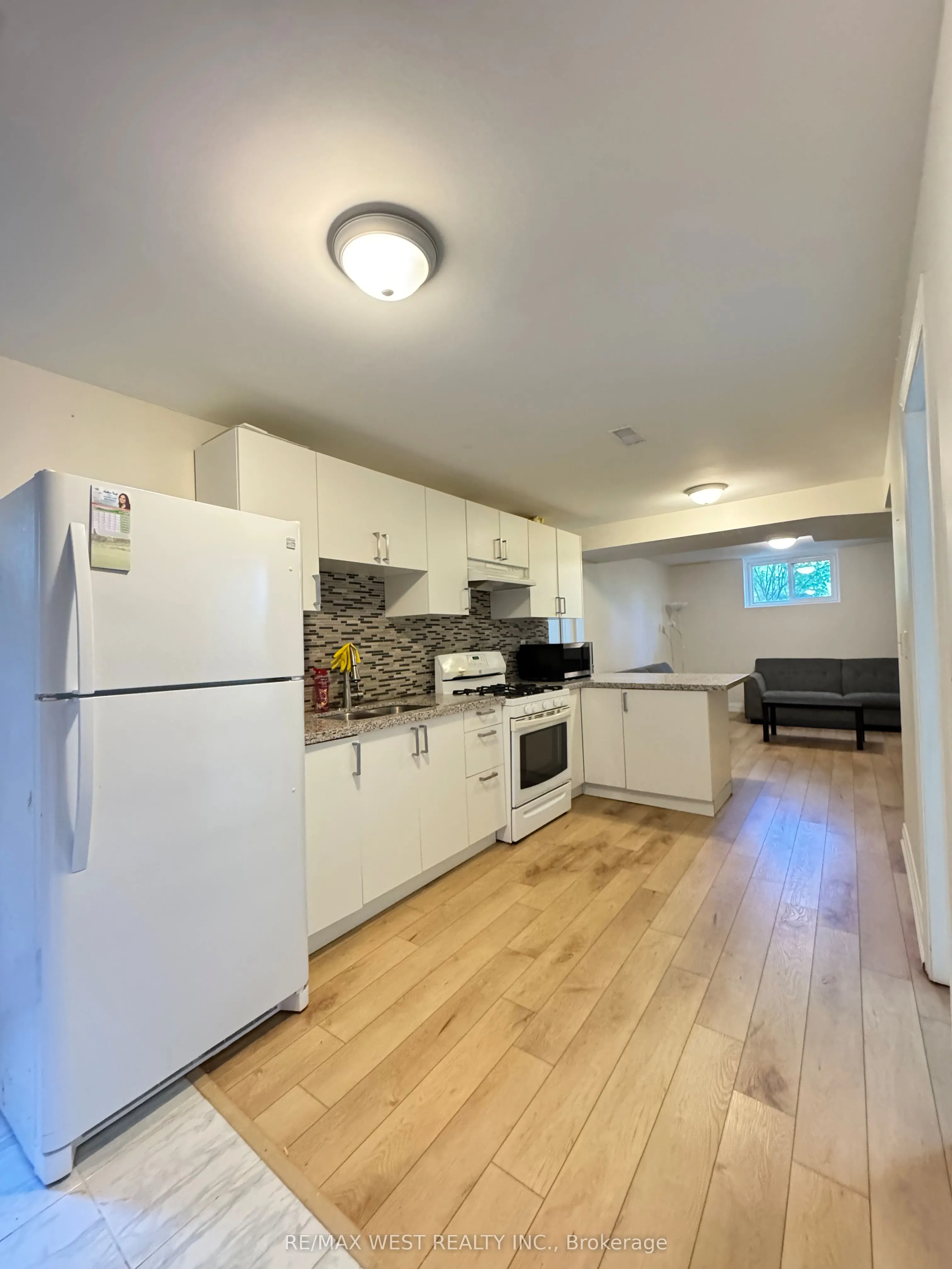 26 Brookland Avenue, #26A