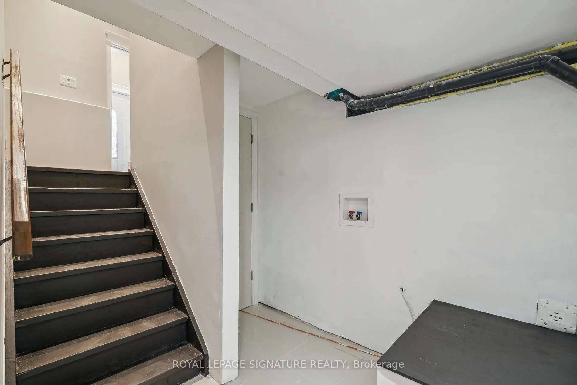4290 Yonge Street