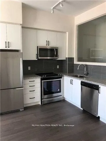 555 William Graham Drive, #421