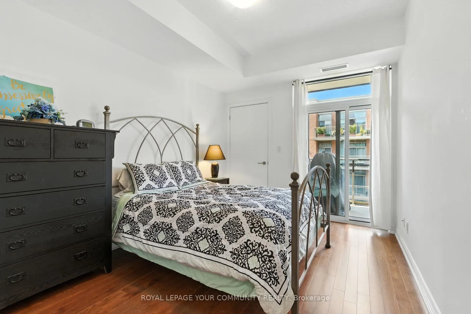 281 Woodbridge Avenue, #540