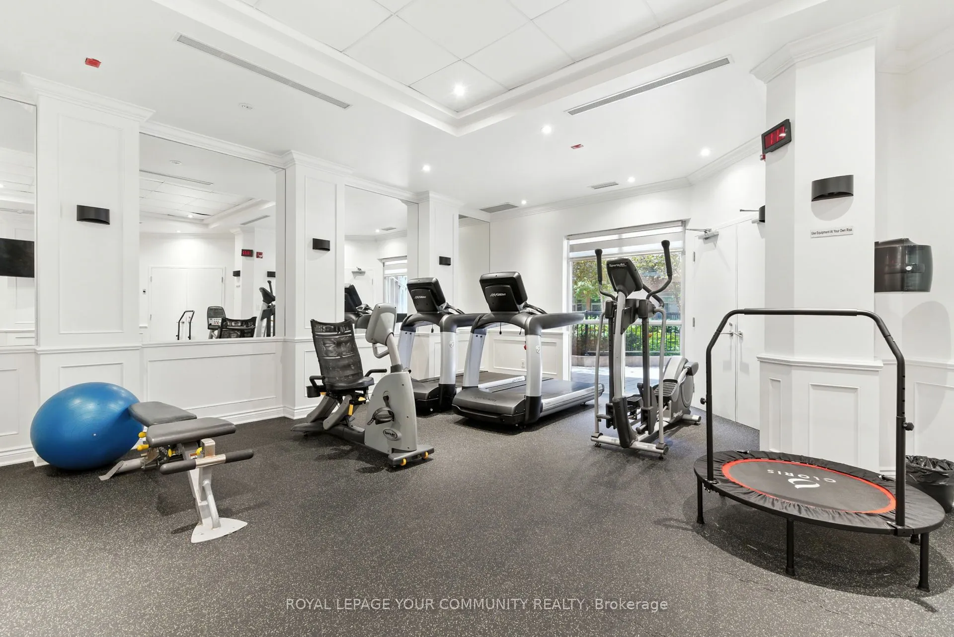 281 Woodbridge Avenue, #540