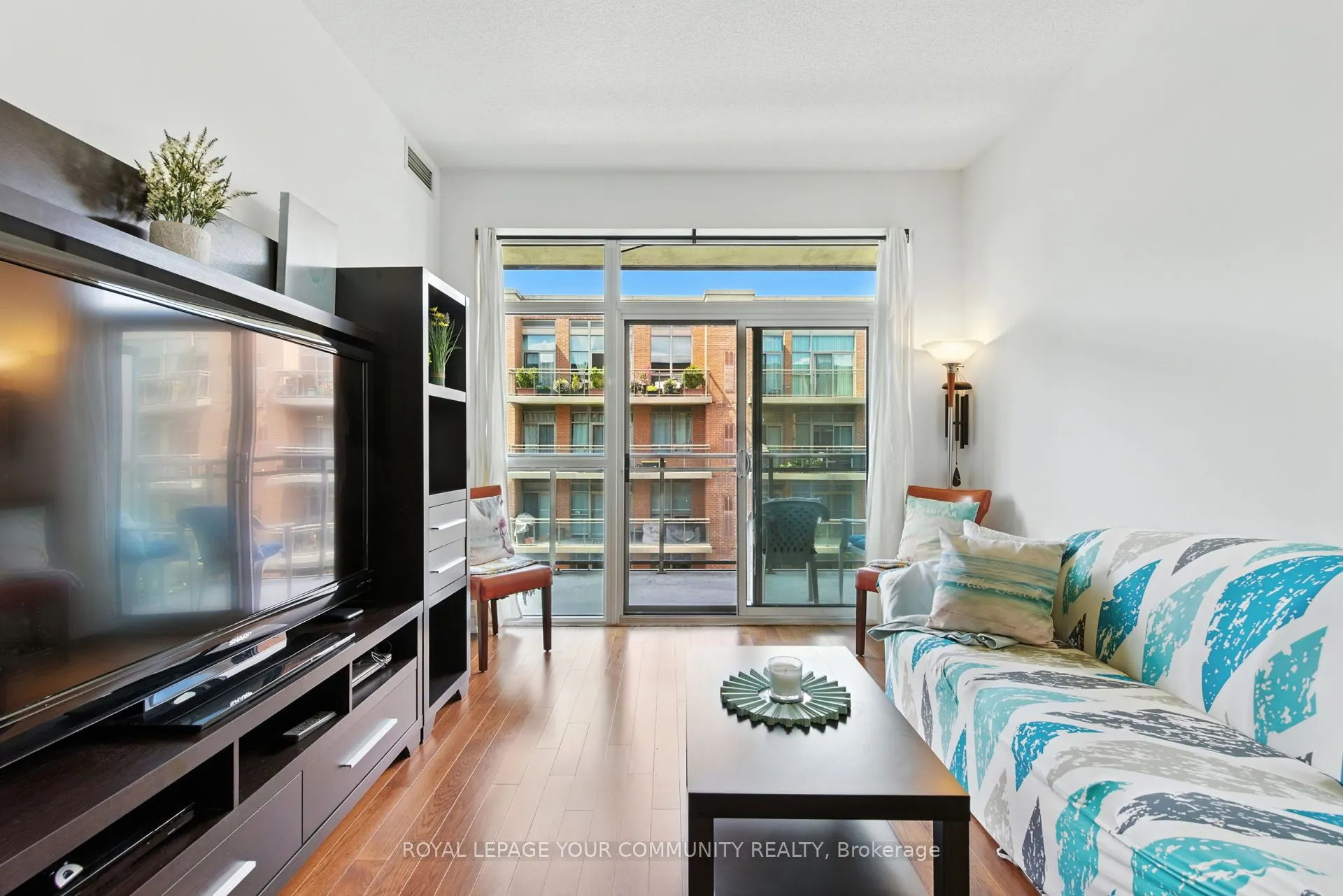 281 Woodbridge Avenue, #540