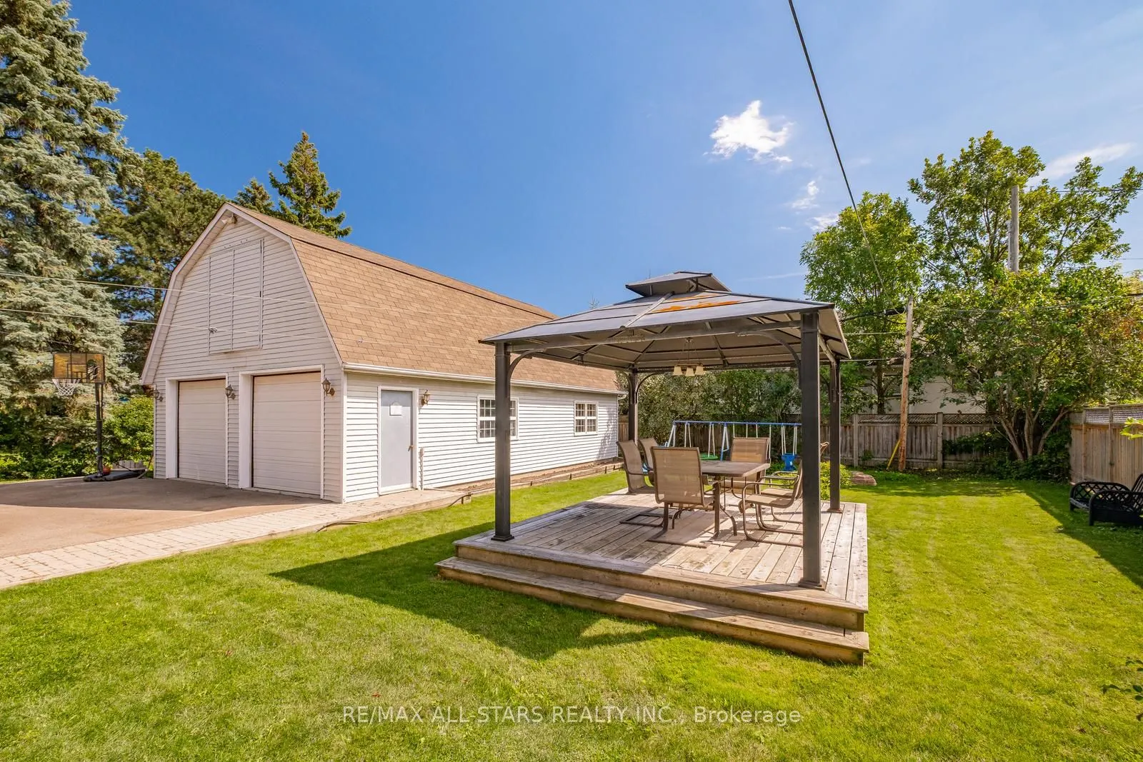 344 Rupert Avenue