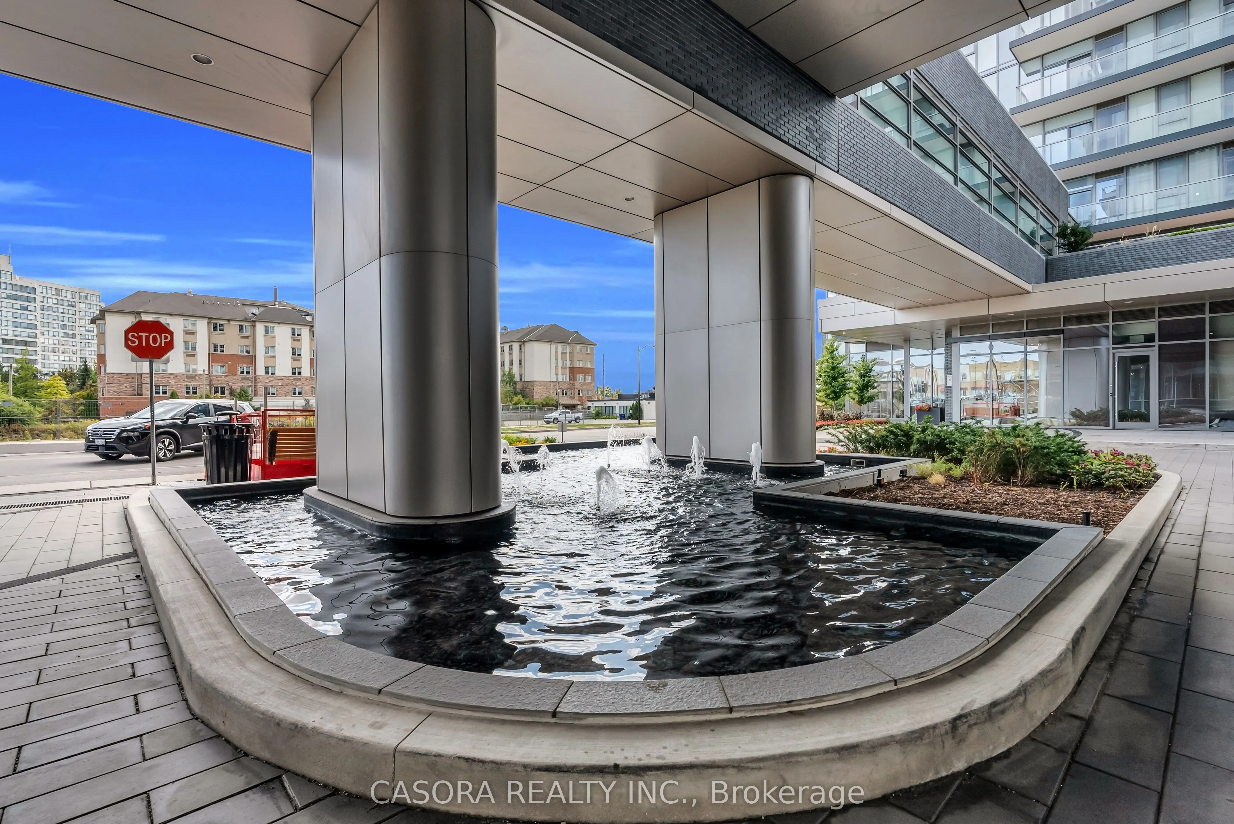 20 Gatineau Drive, #11