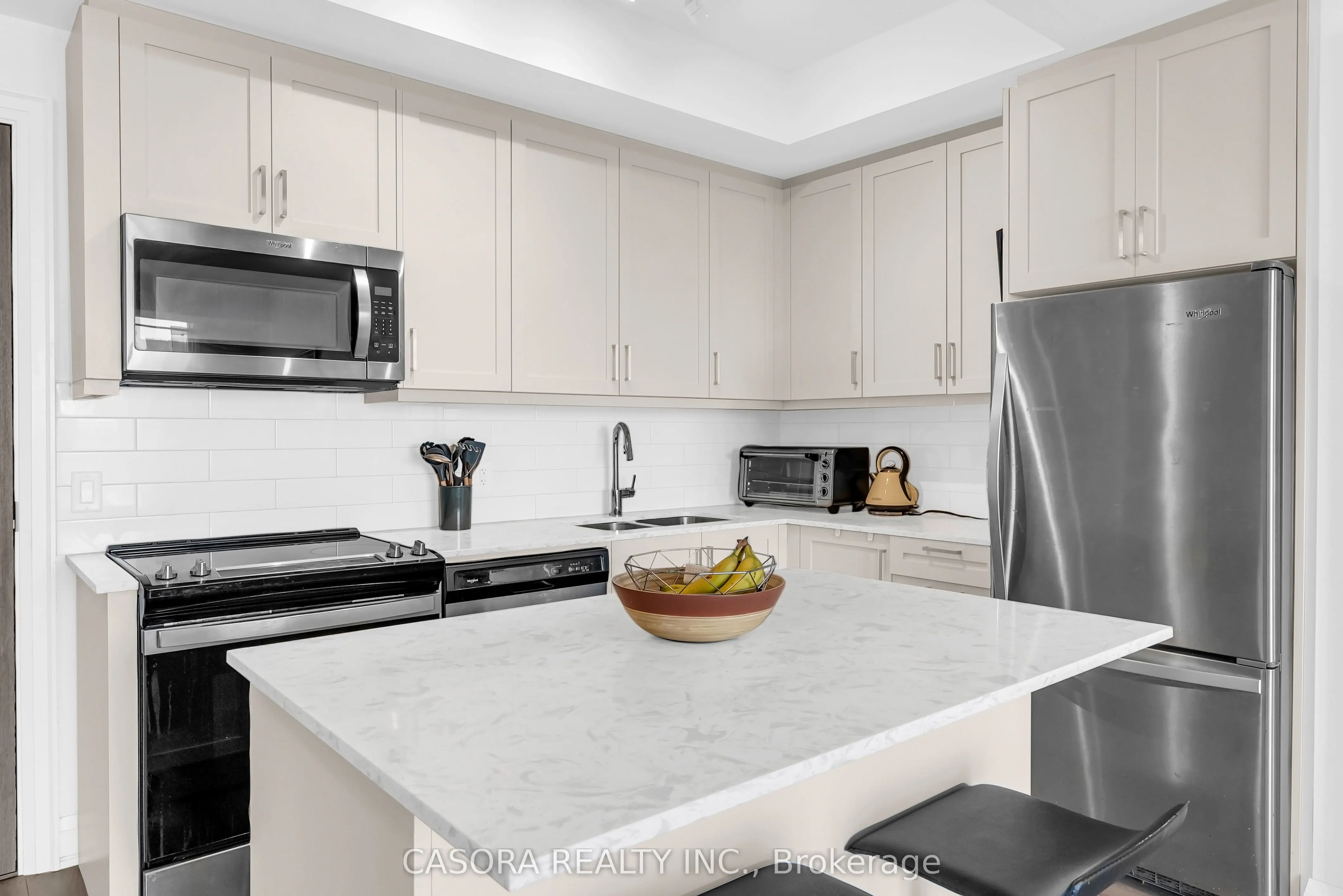 20 Gatineau Drive, #11