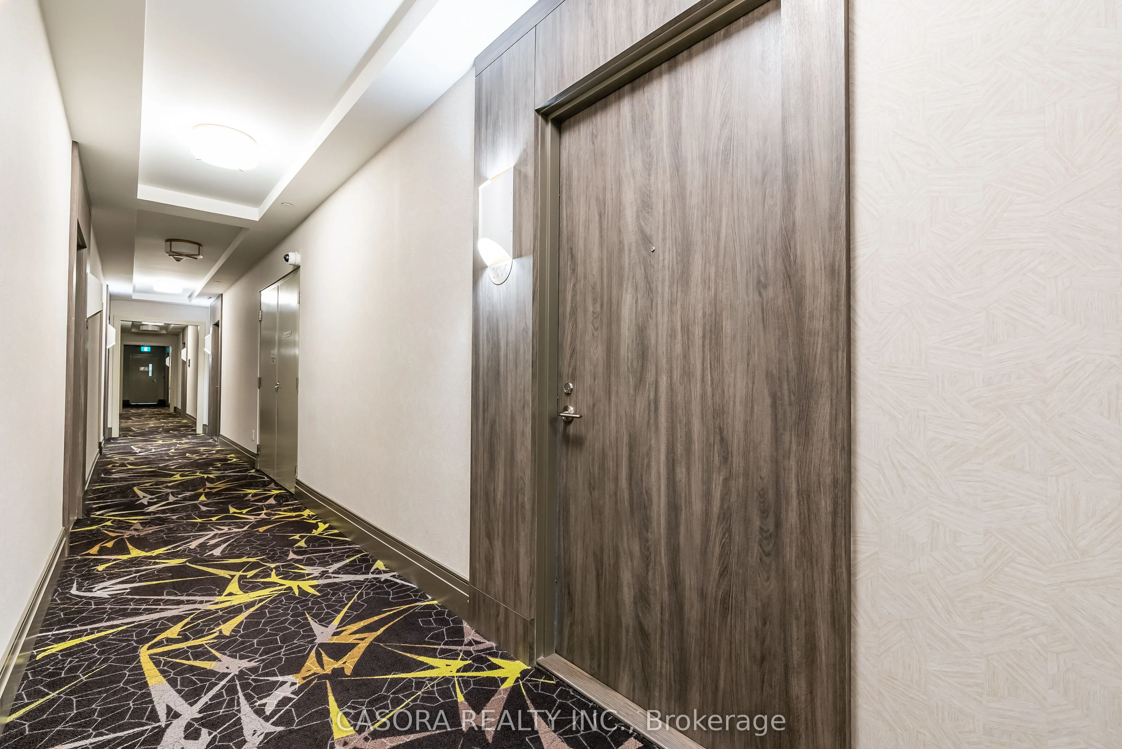 20 Gatineau Drive, #11