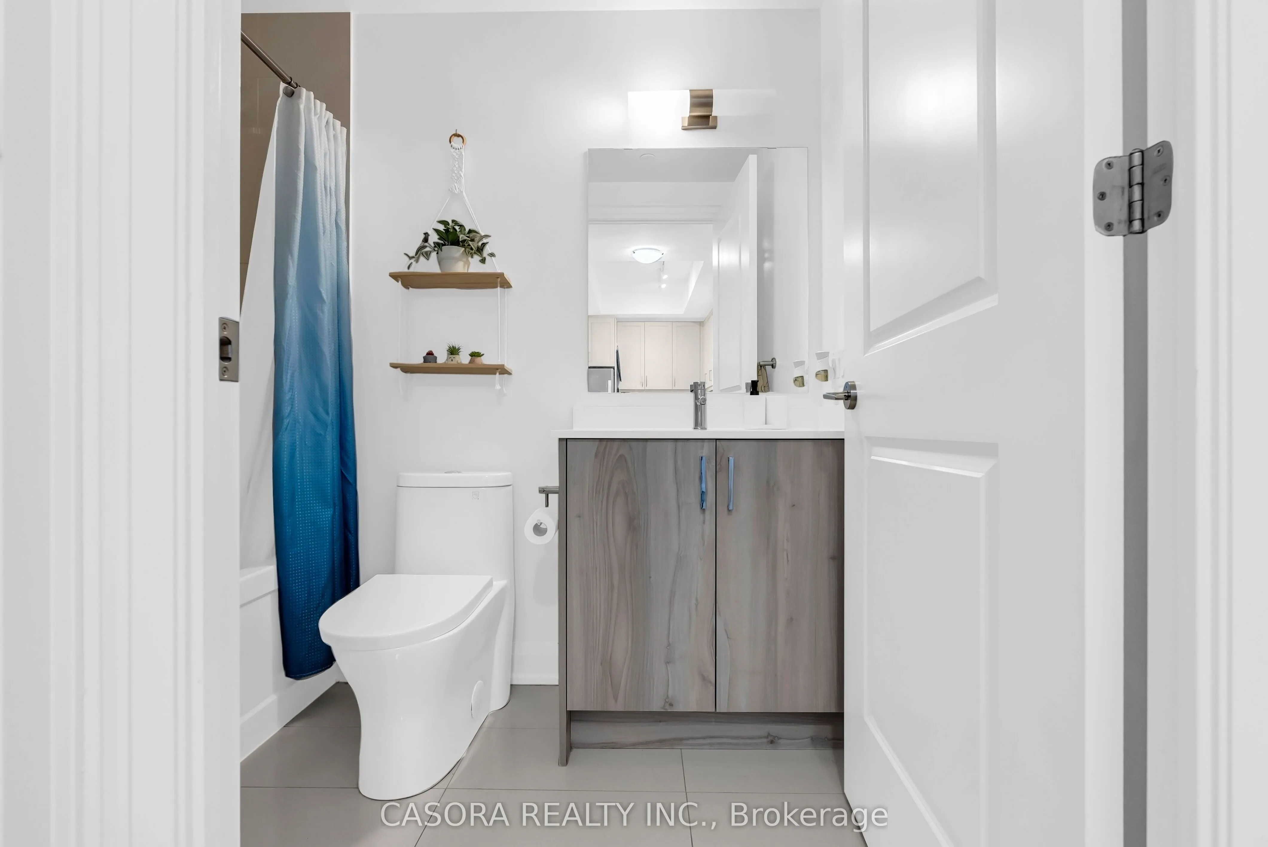 20 Gatineau Drive, #11