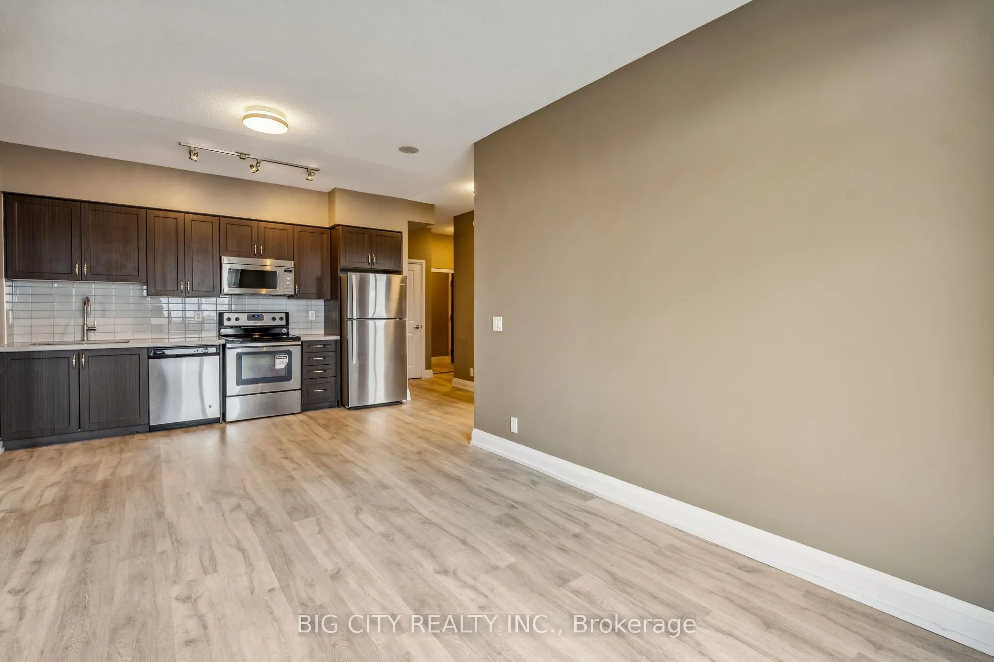 7890 Bathurst Street, #2210