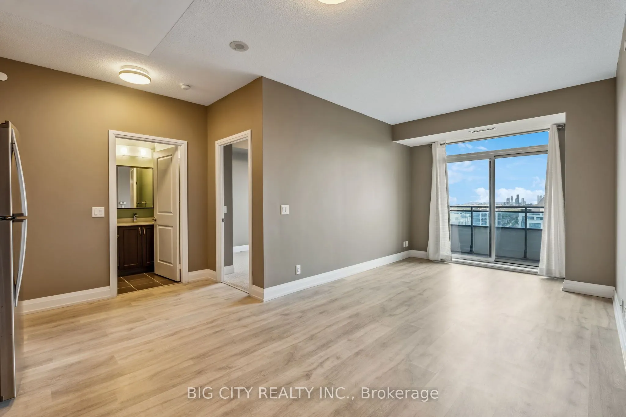 7890 Bathurst Street, #2210