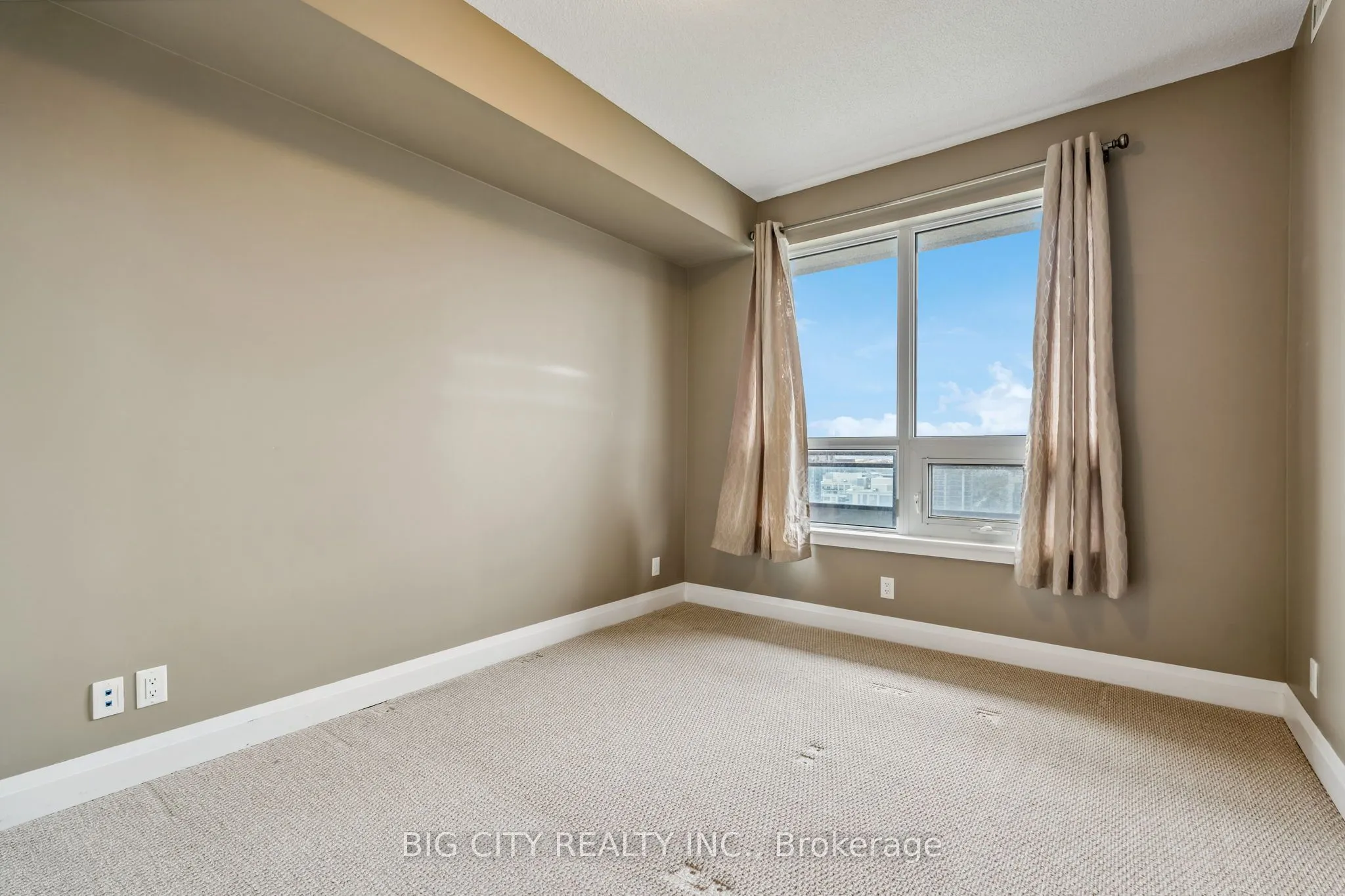 7890 Bathurst Street, #2210