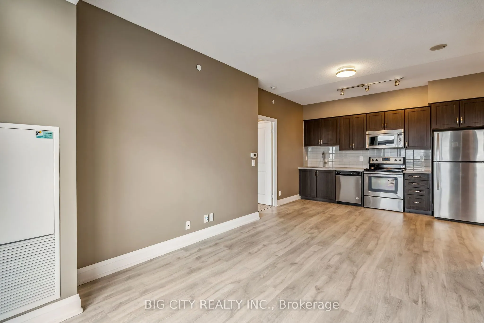 7890 Bathurst Street, #2210