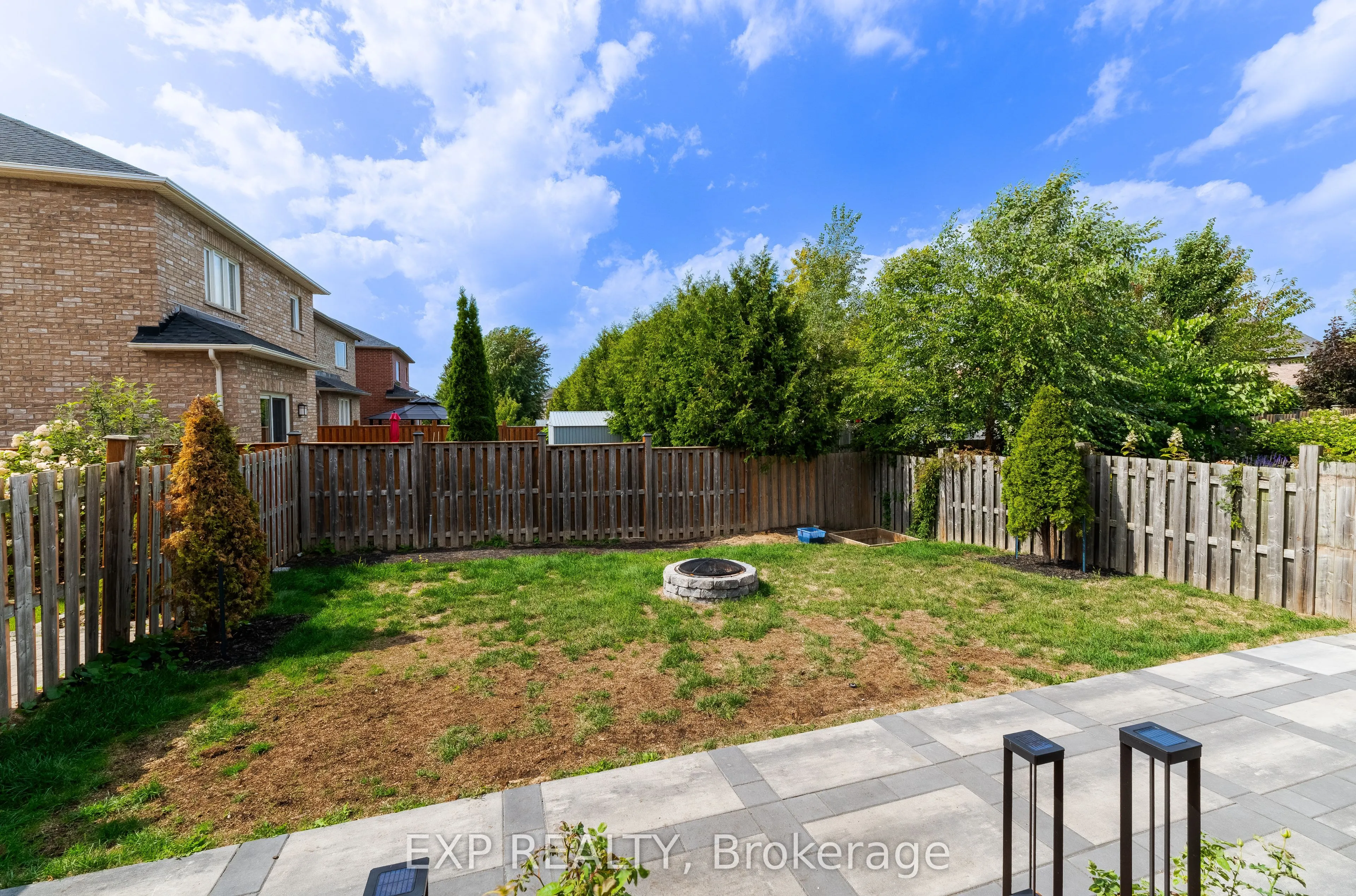 535 Woodspring Avenue