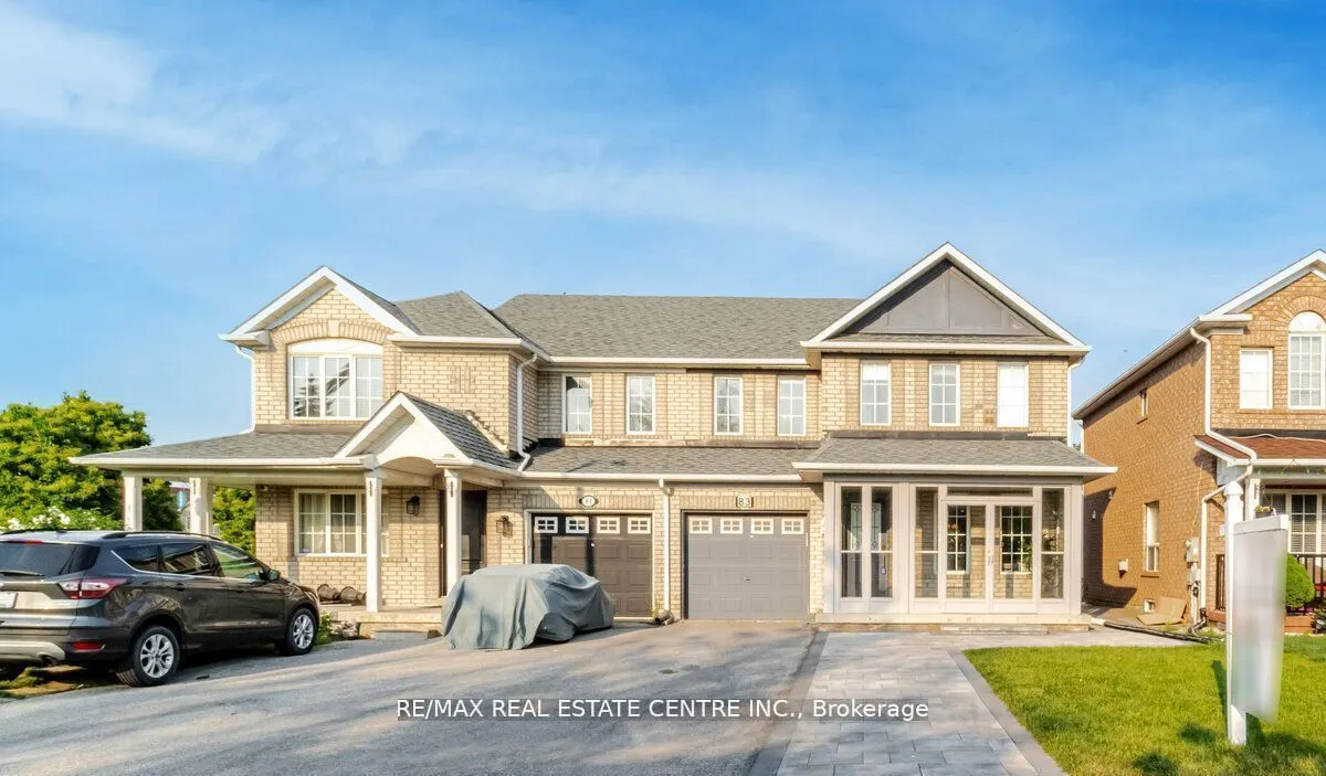 83 Convoy Crescent, #Upper