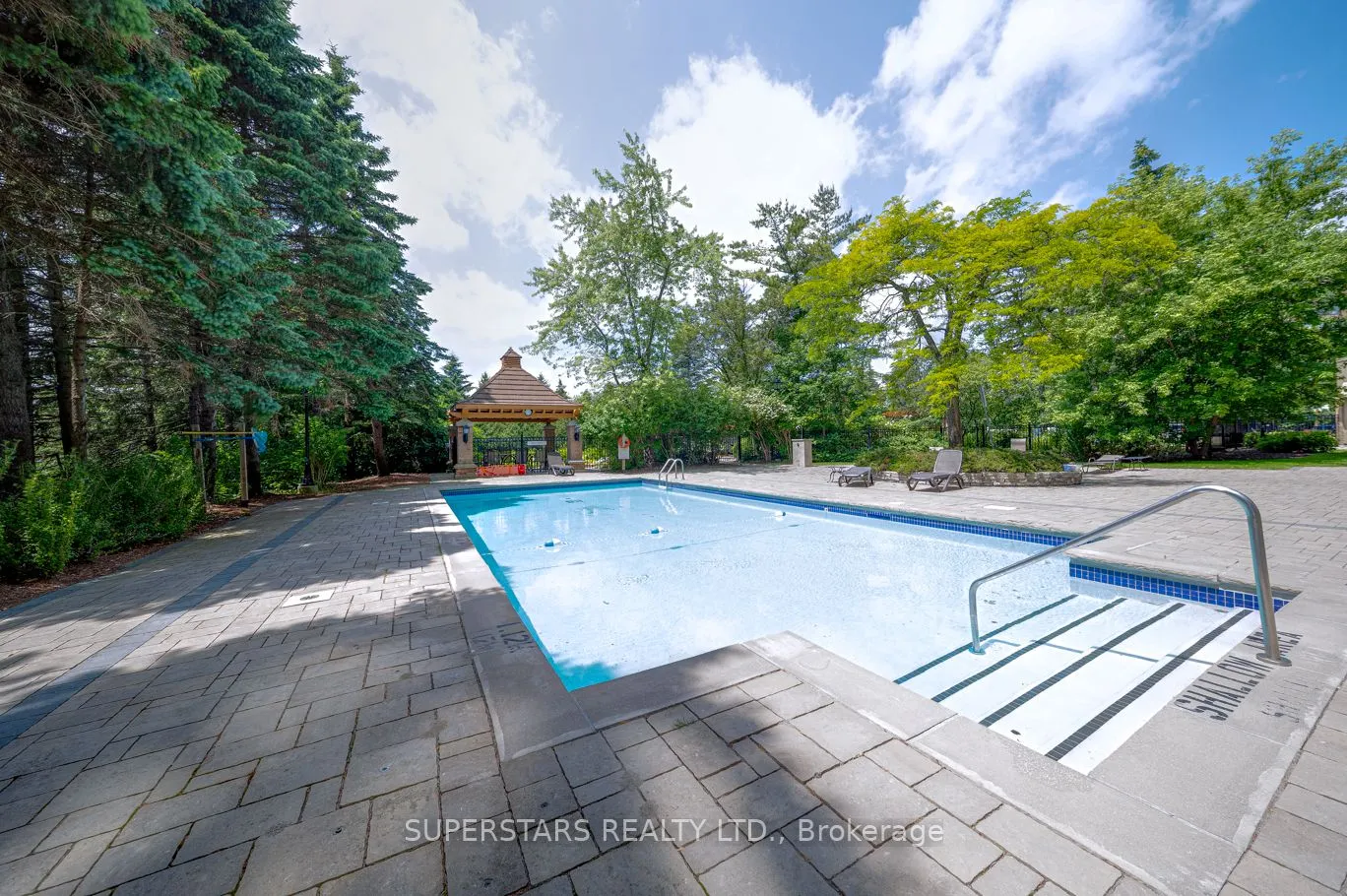 610 Bullock Drive, #415