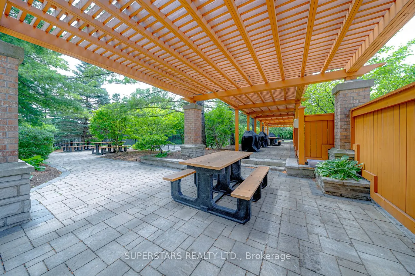 610 Bullock Drive, #415