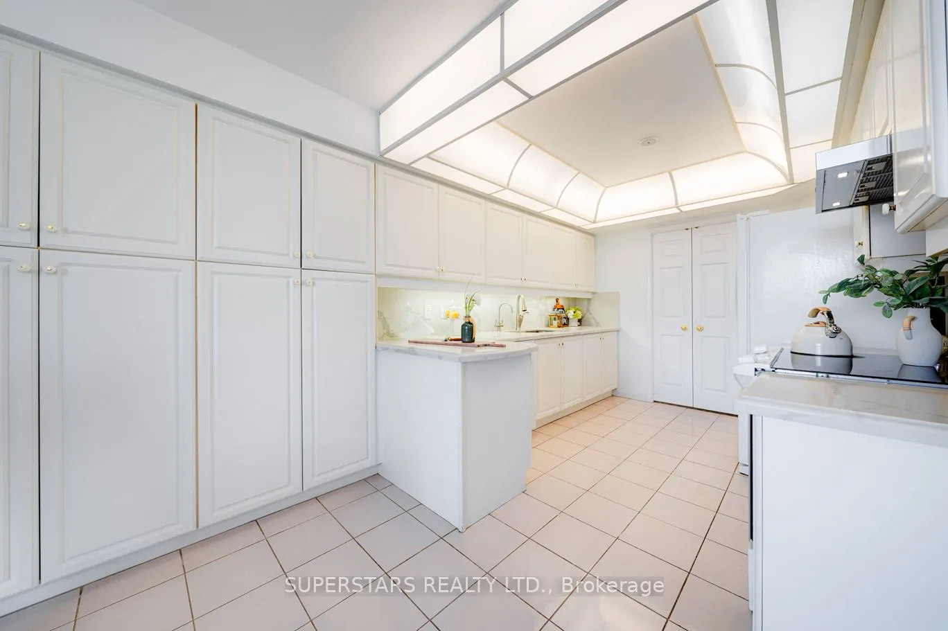 610 Bullock Drive, #415