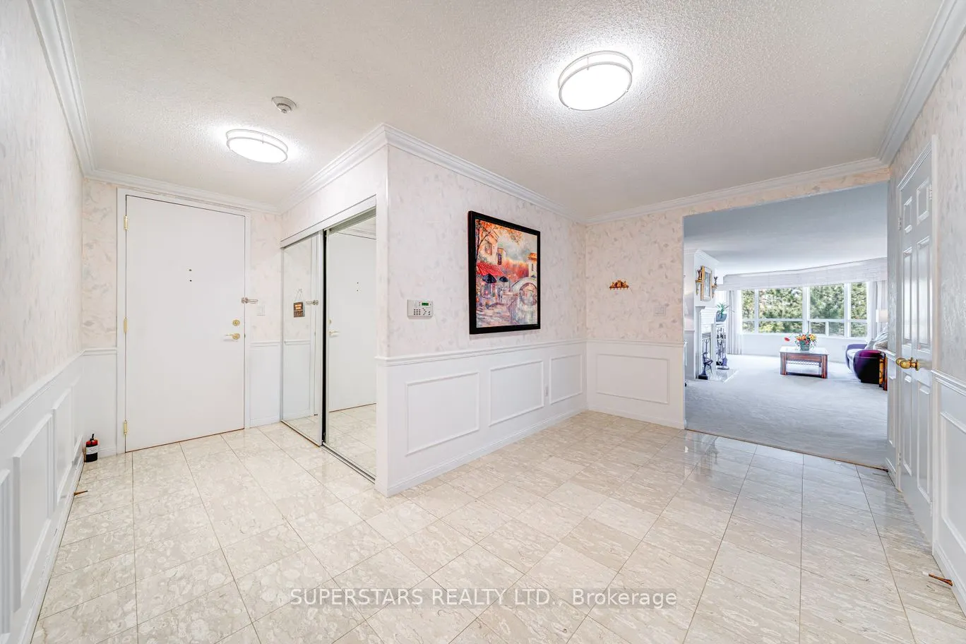 610 Bullock Drive, #415