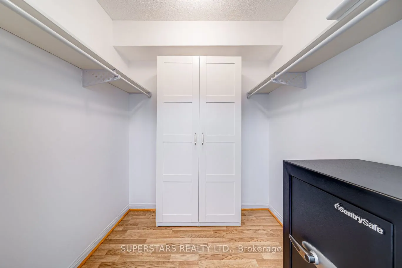 610 Bullock Drive, #415