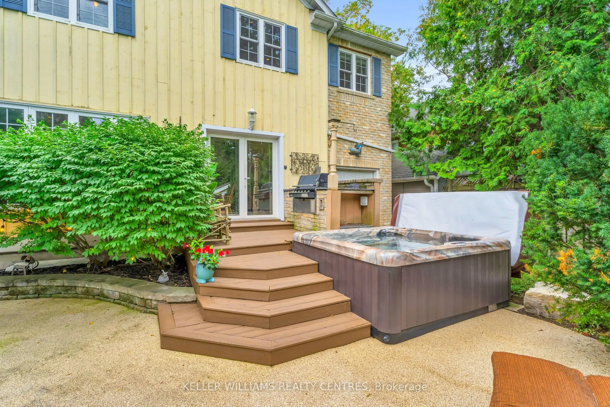 80 Connaught Avenue