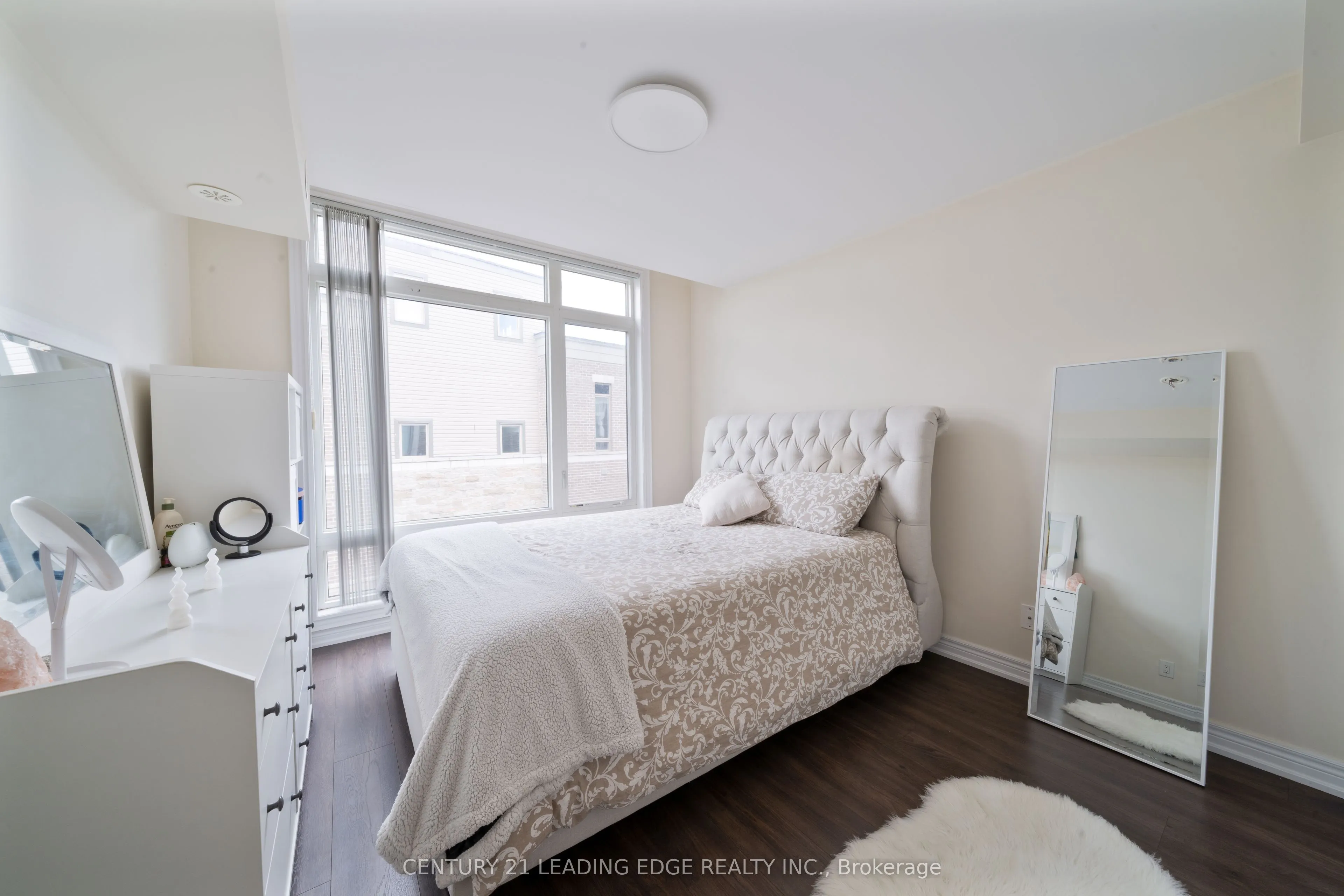 2 Dunsheath Way, #132