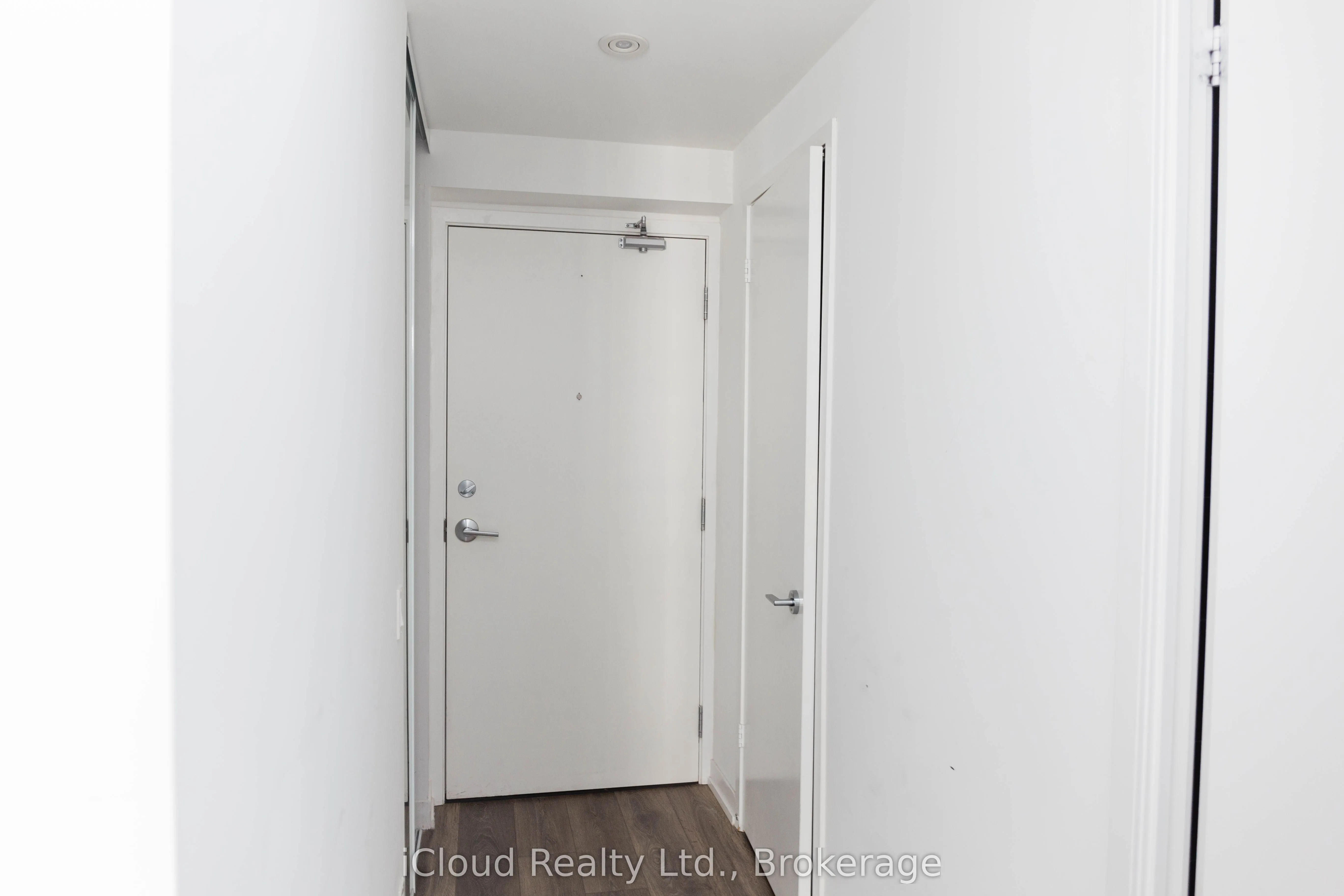 898 Portage Parkway, #2606
