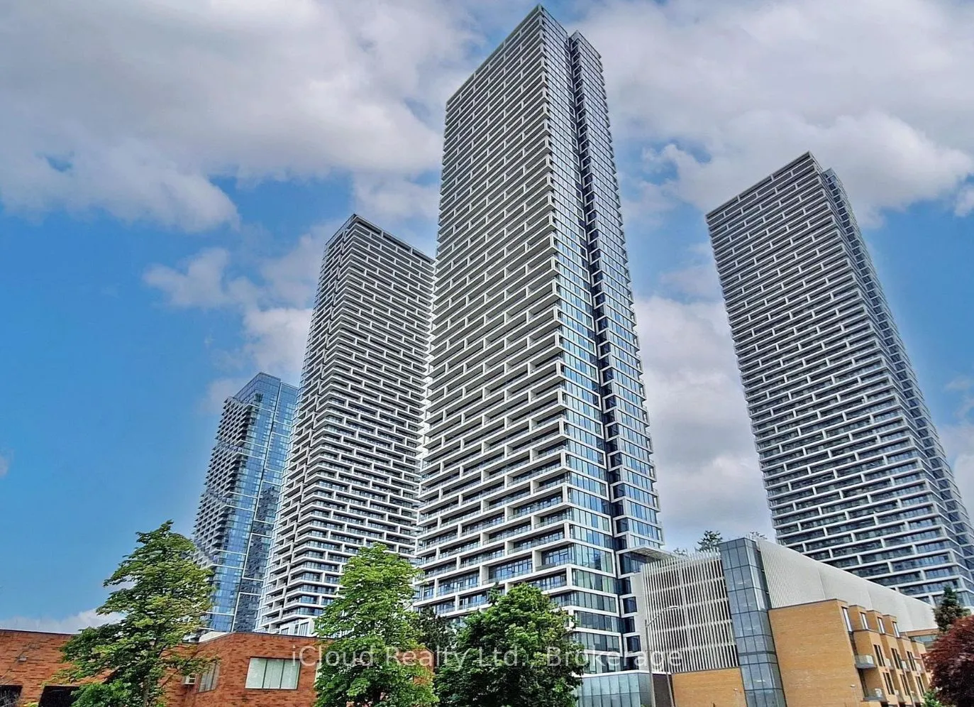898 Portage Parkway, #2606