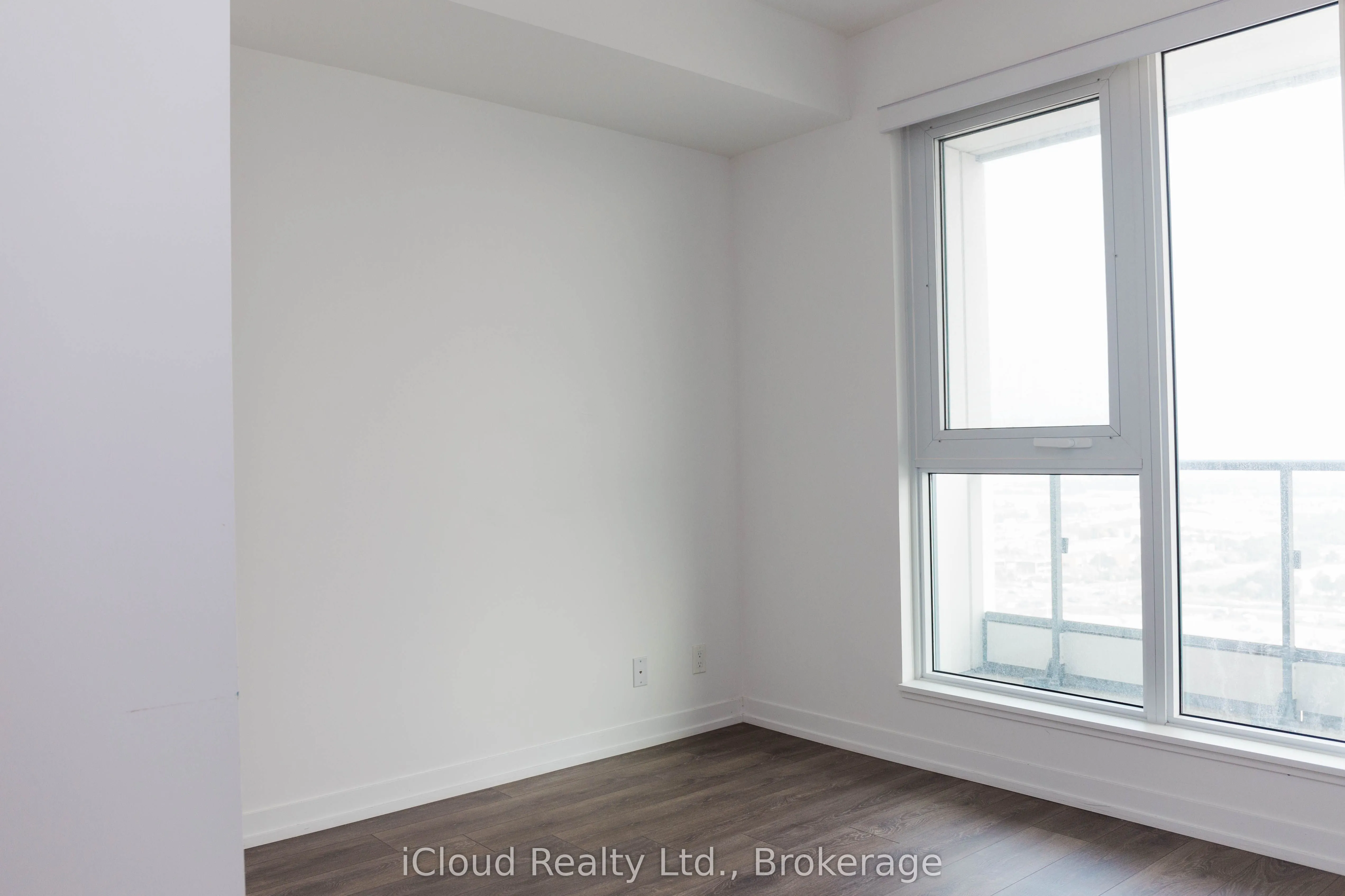 898 Portage Parkway, #2606