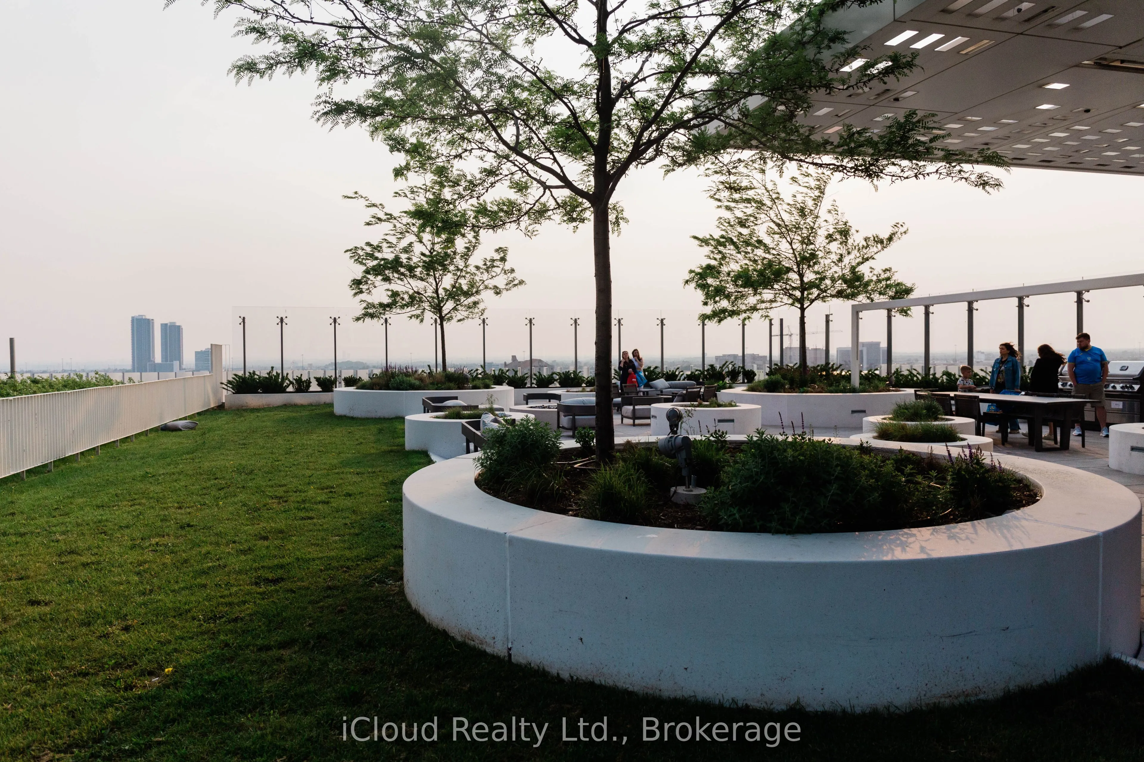 898 Portage Parkway, #2606