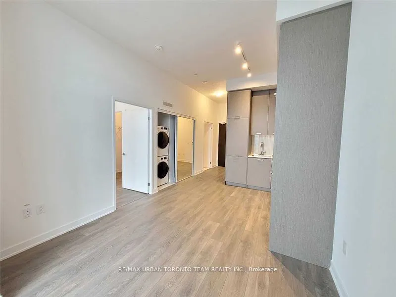 10 Honeycrisp Crescent, #1815