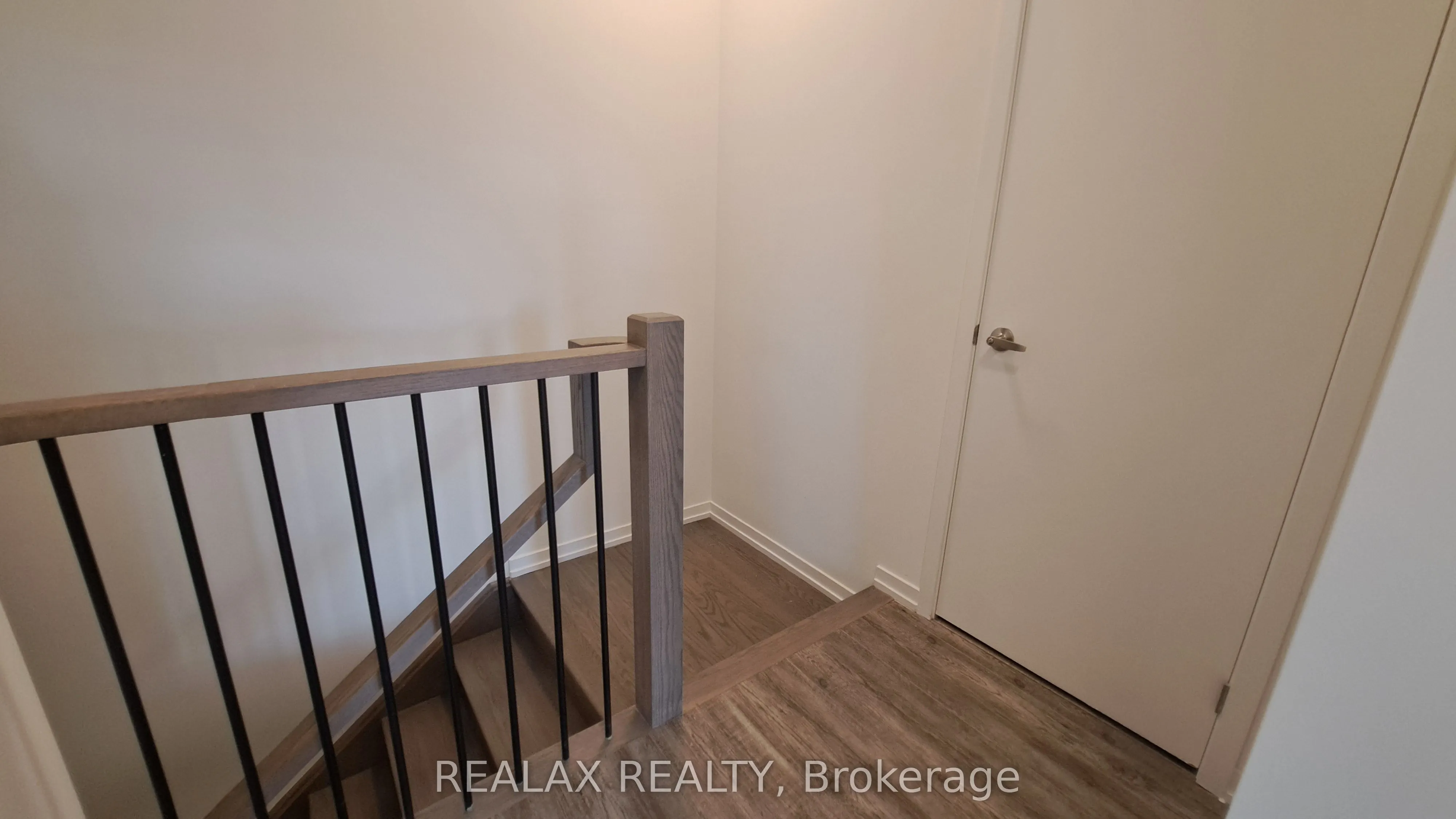 178 Matawin Lane, #115
