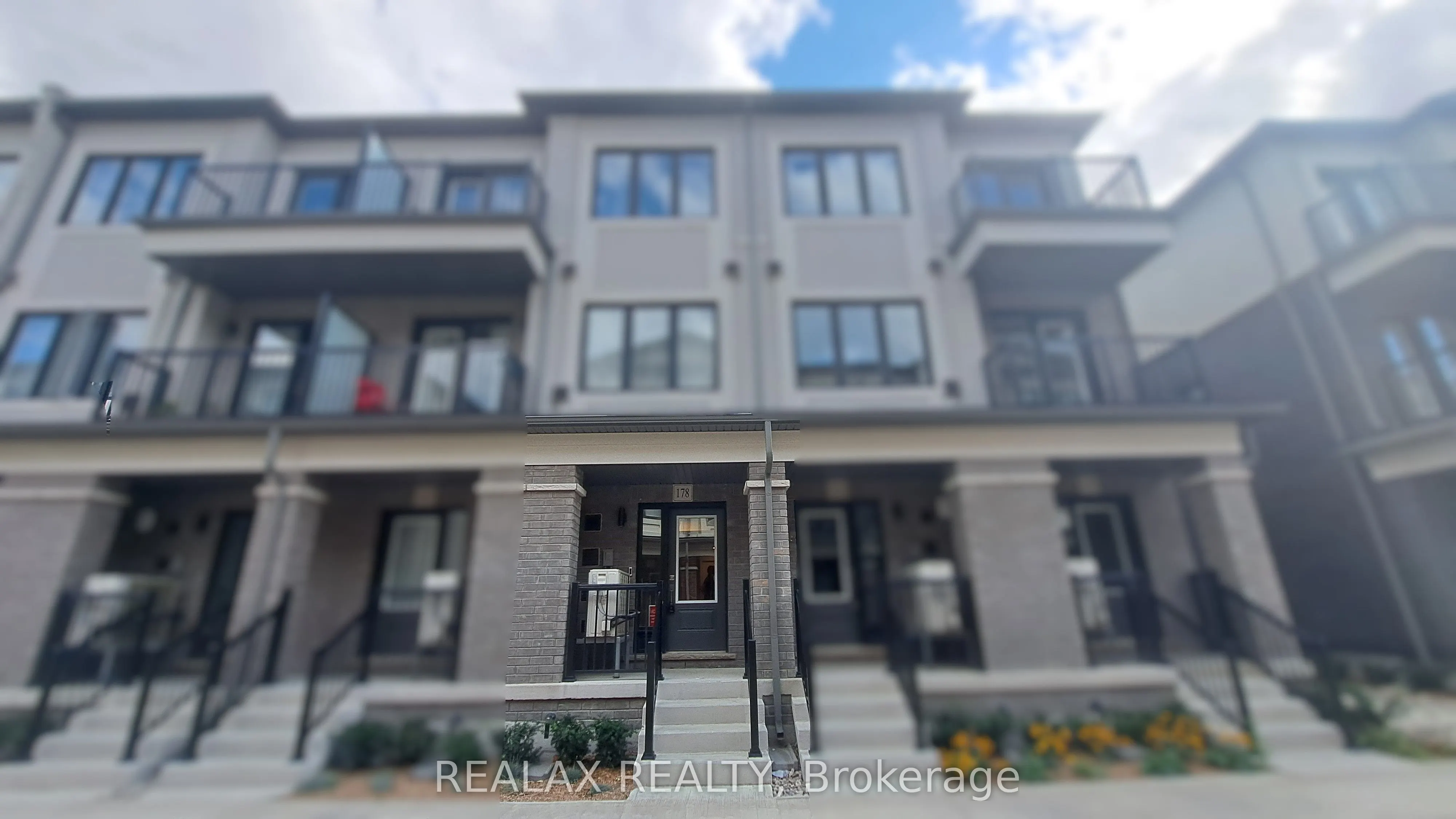 178 Matawin Lane, #115