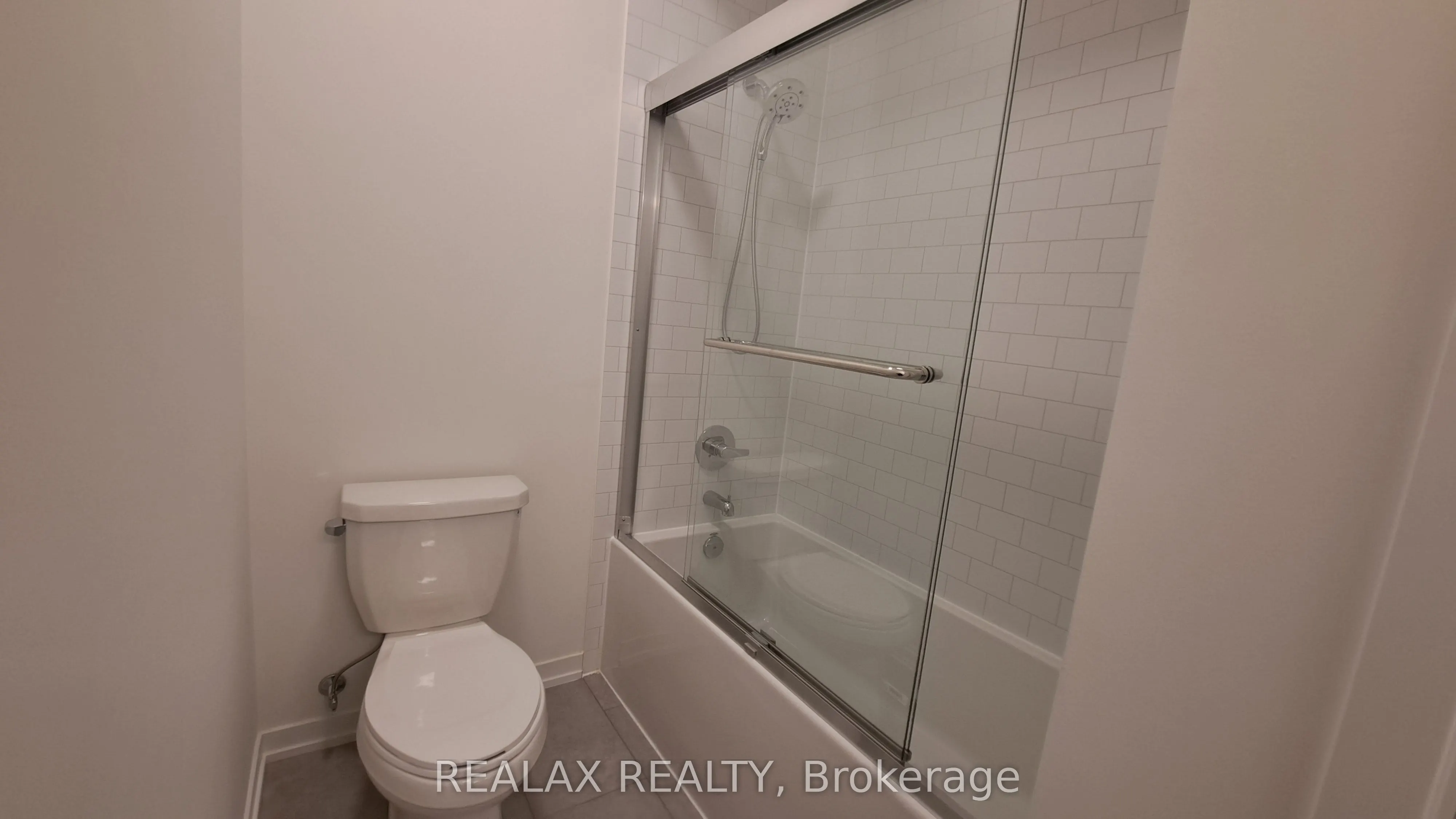 178 Matawin Lane, #115