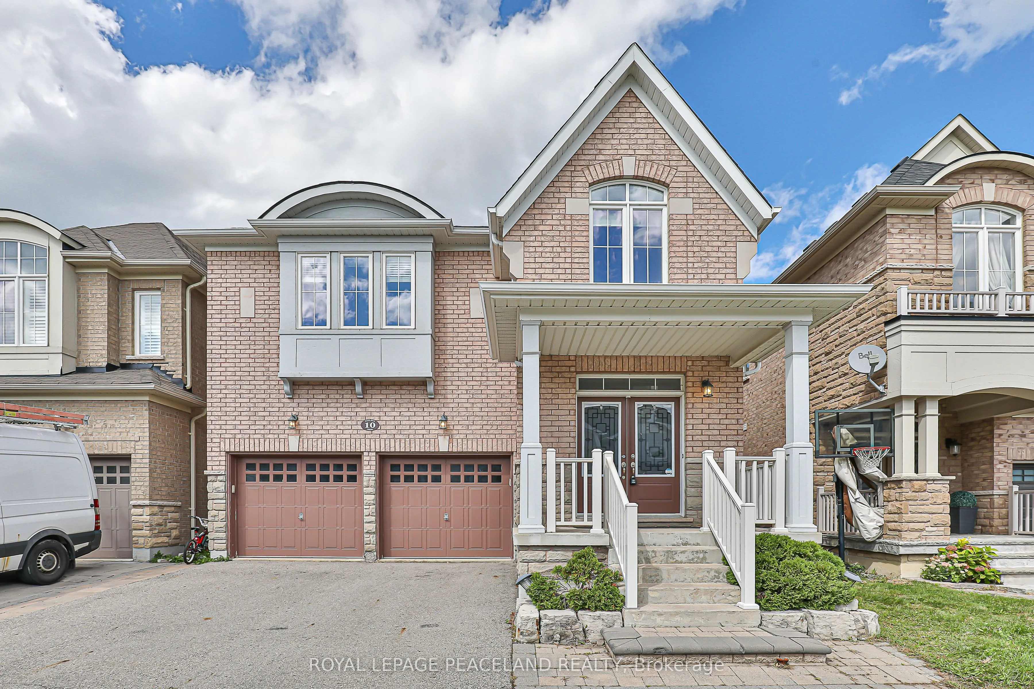 10 Pavlova Crescent