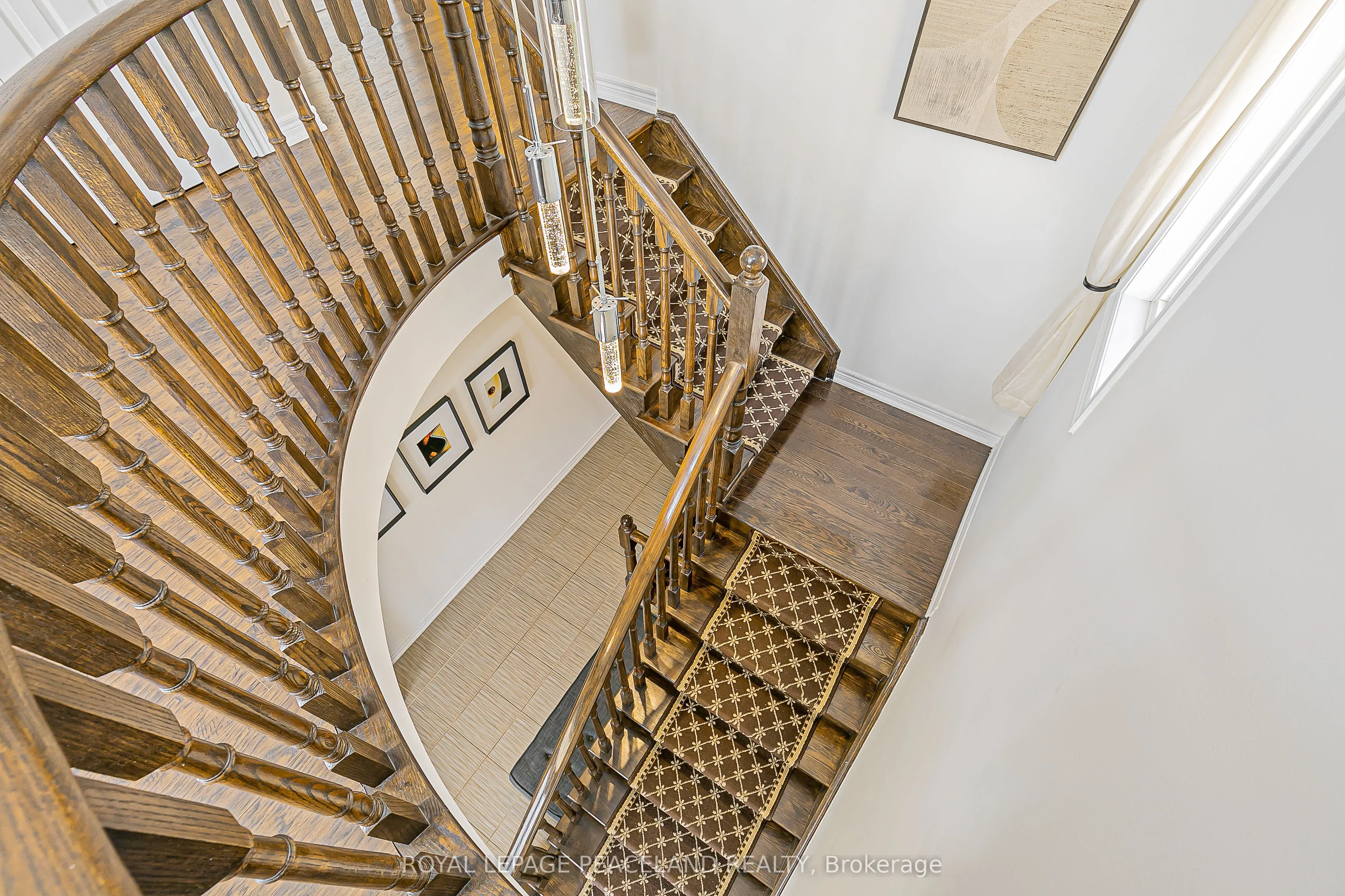 10 Pavlova Crescent