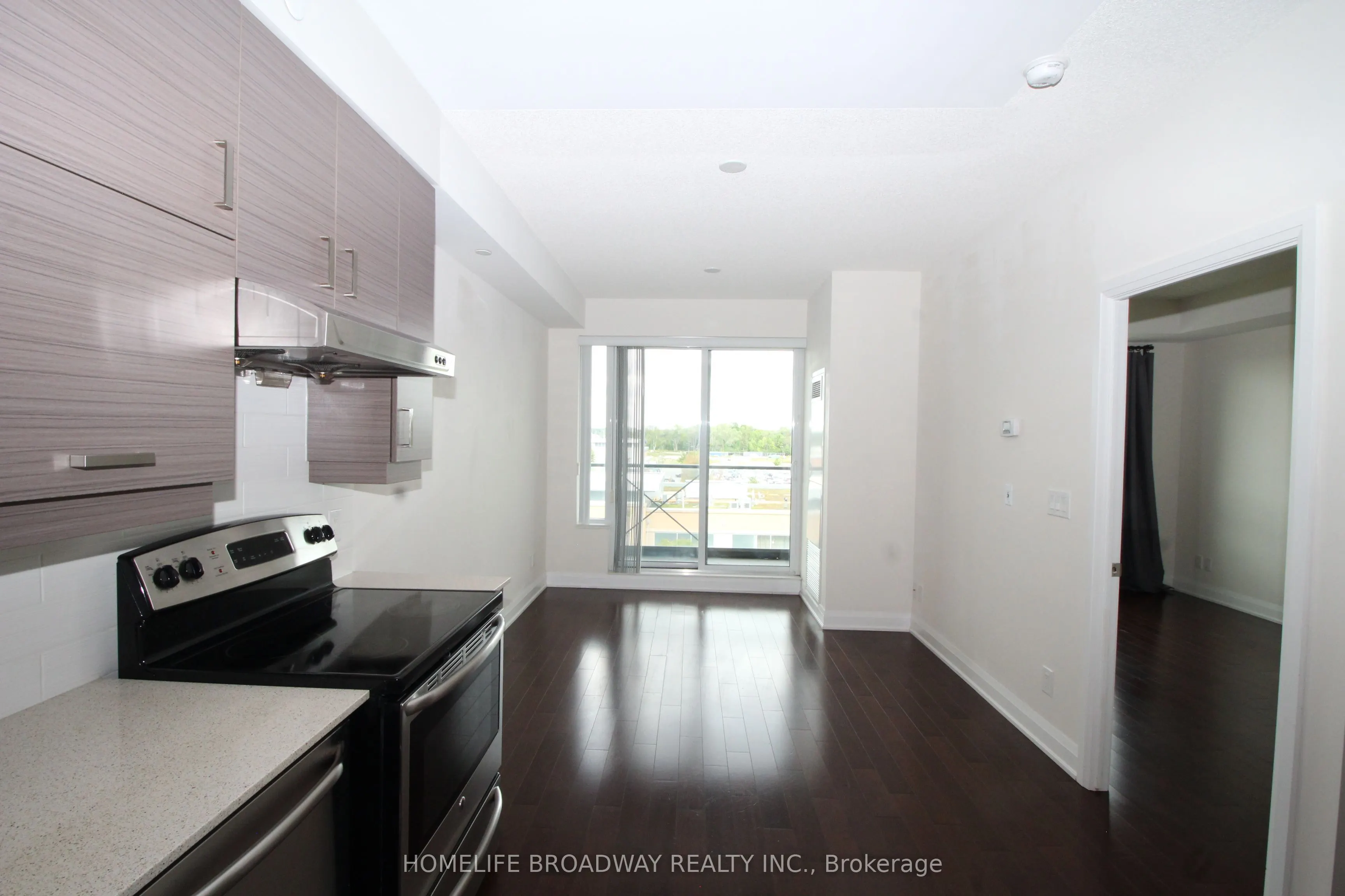 8200 Birchmount Road, #611
