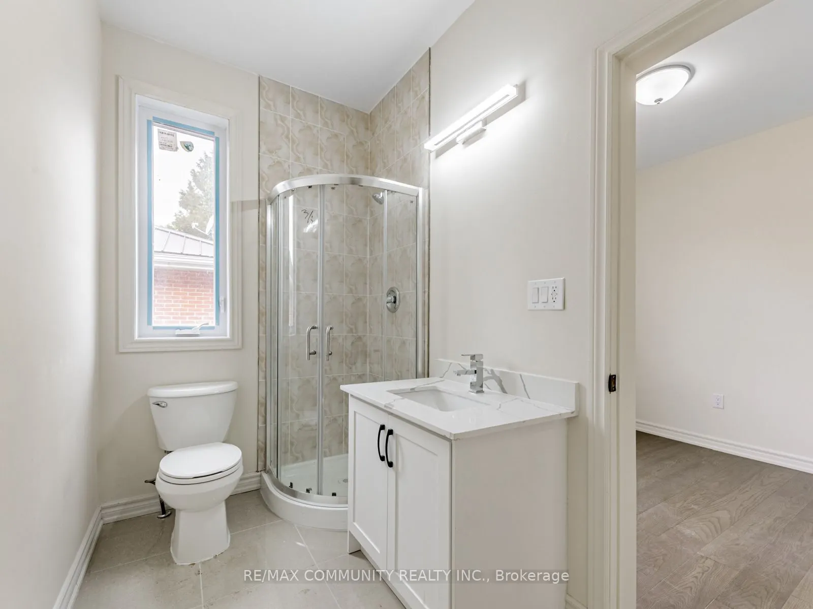 506 Simcoe Street