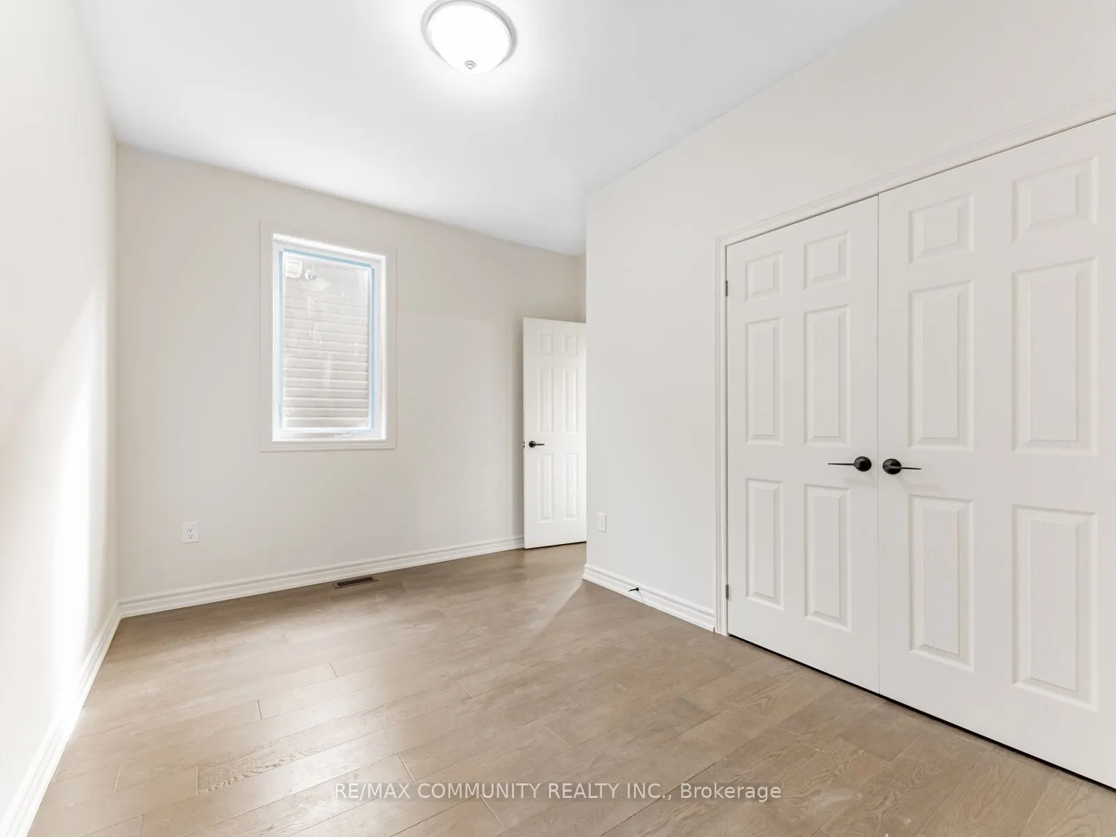 506 Simcoe Street