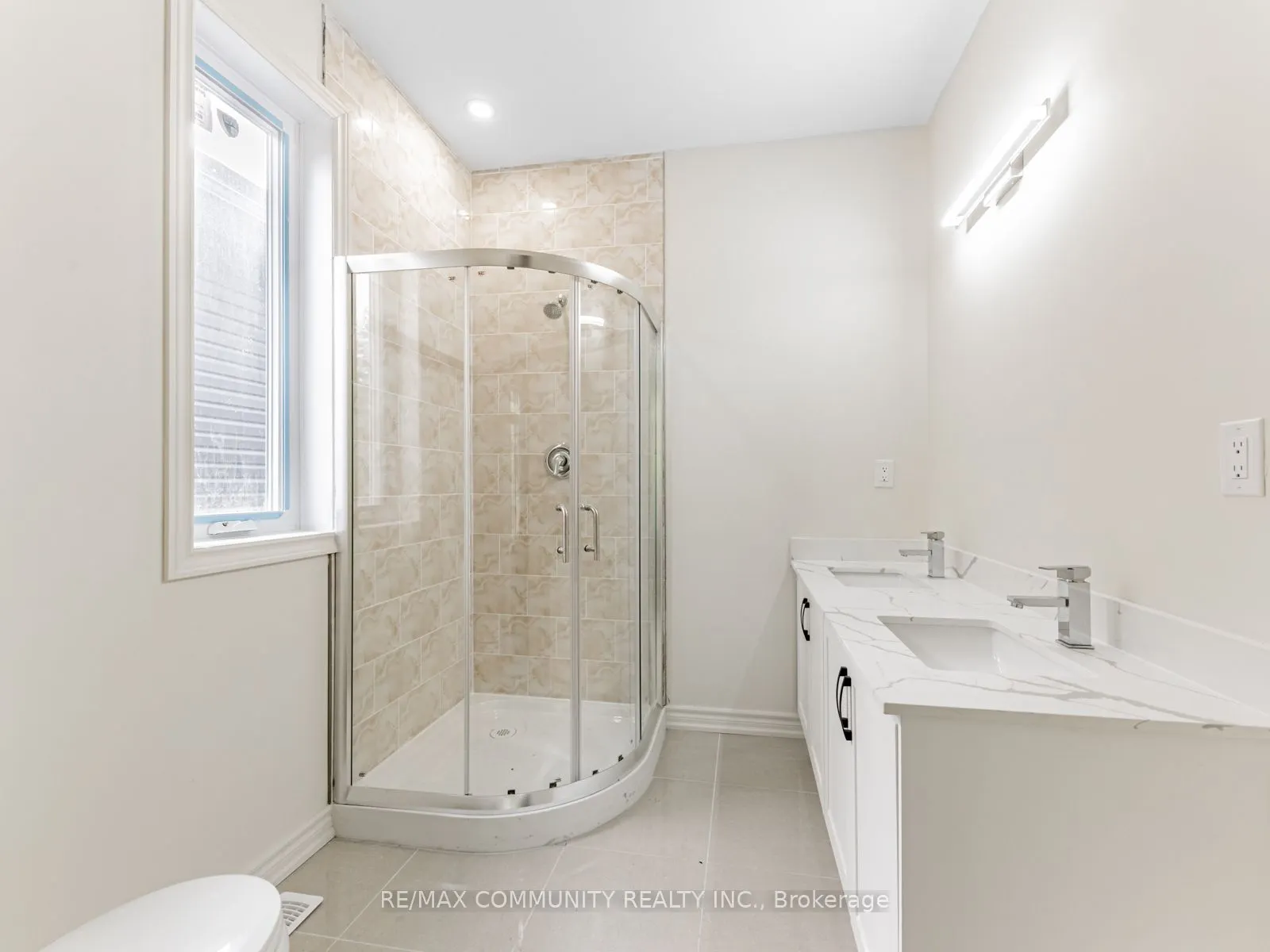 506 Simcoe Street
