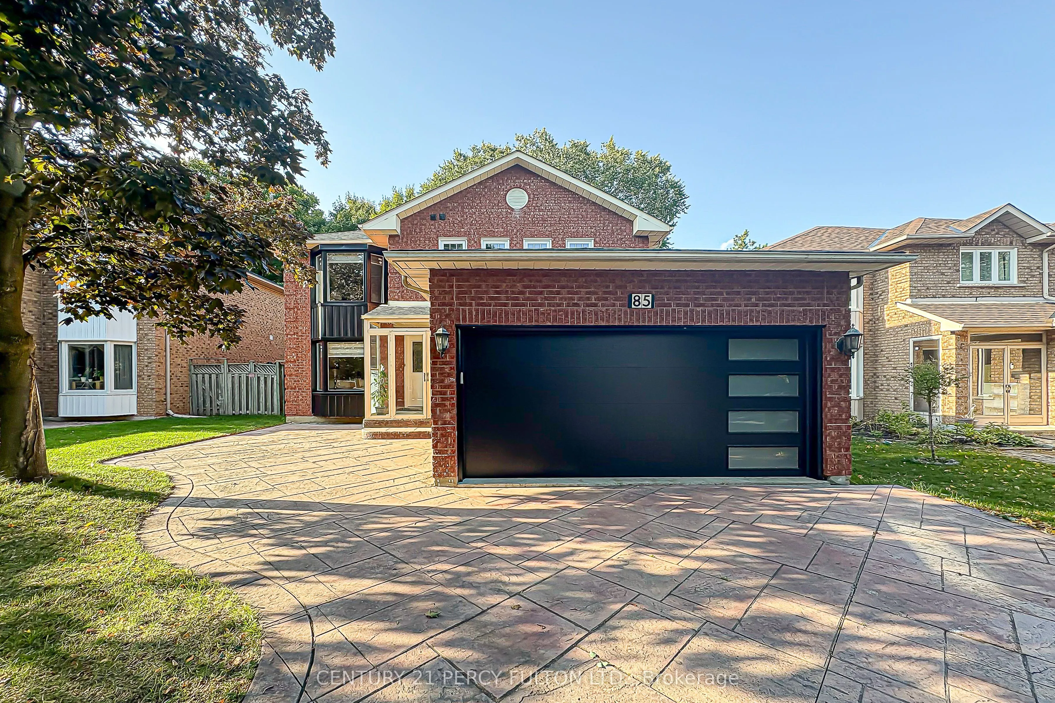 85 Havagal Crescent