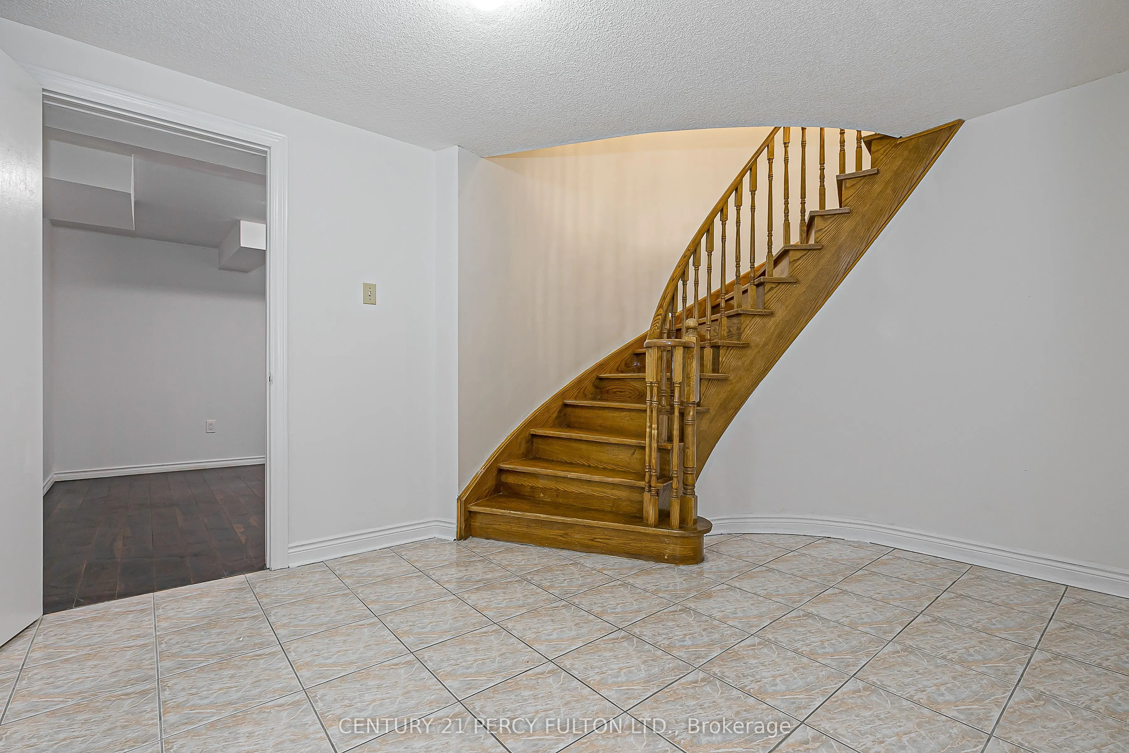 85 Havagal Crescent