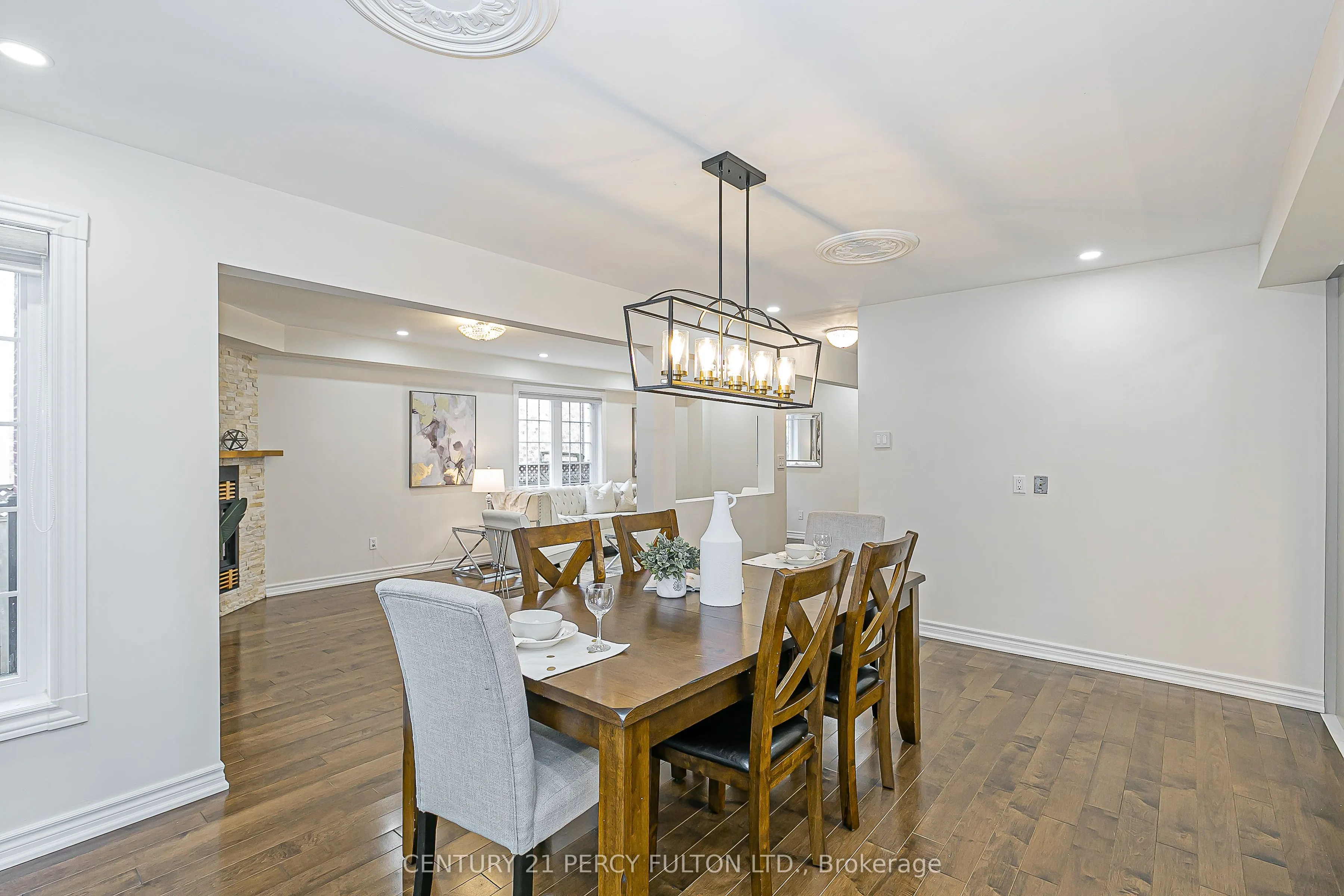 85 Havagal Crescent