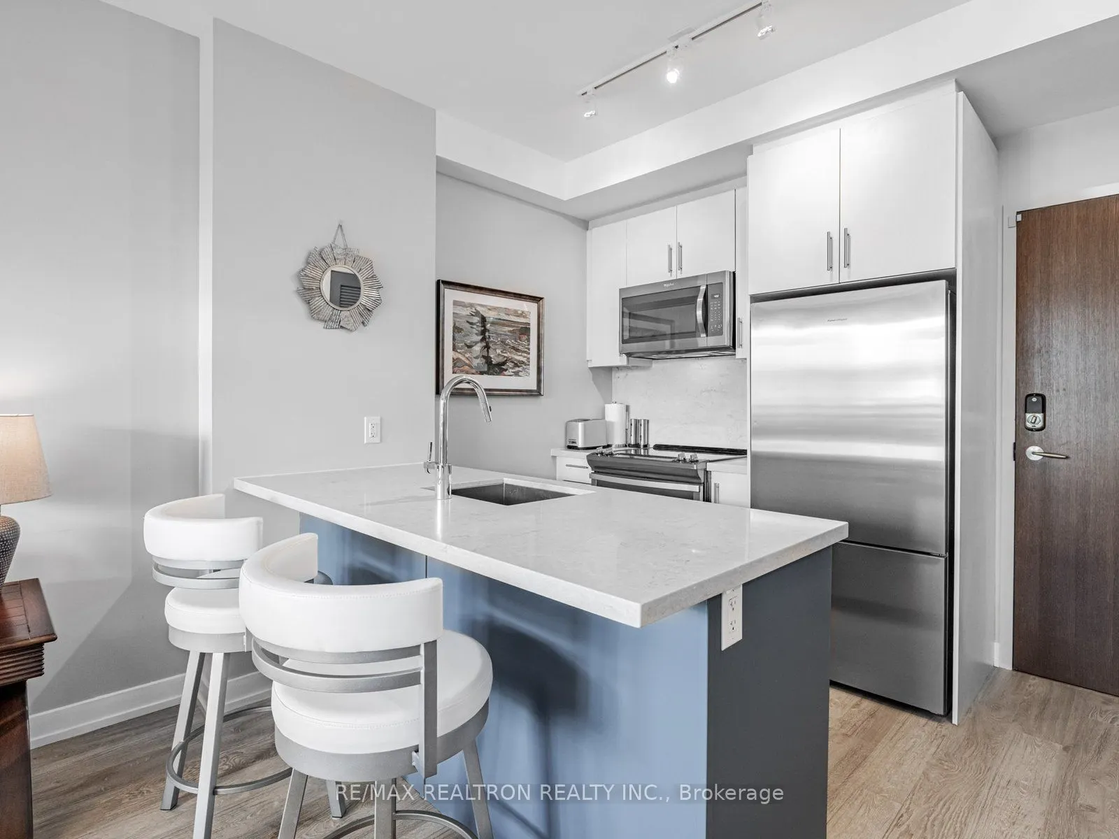 271 Sea Ray Avenue, #B305