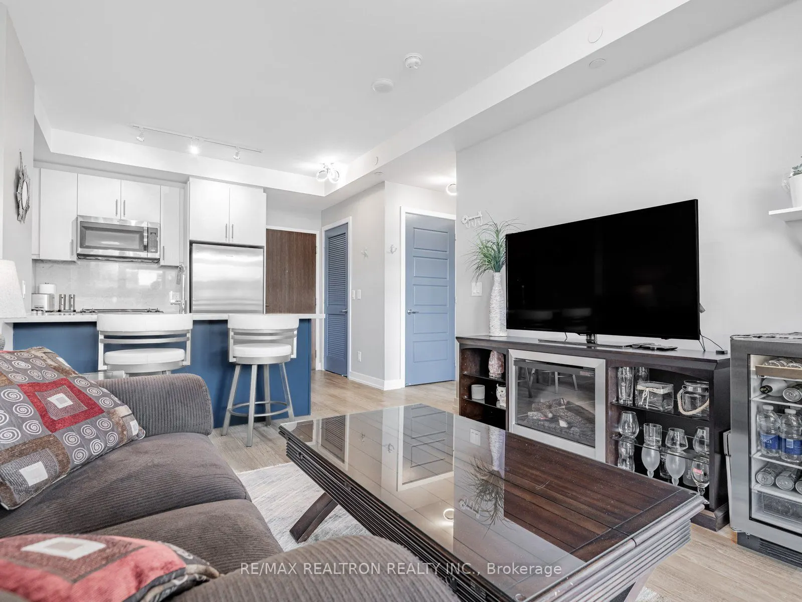 271 Sea Ray Avenue, #B305