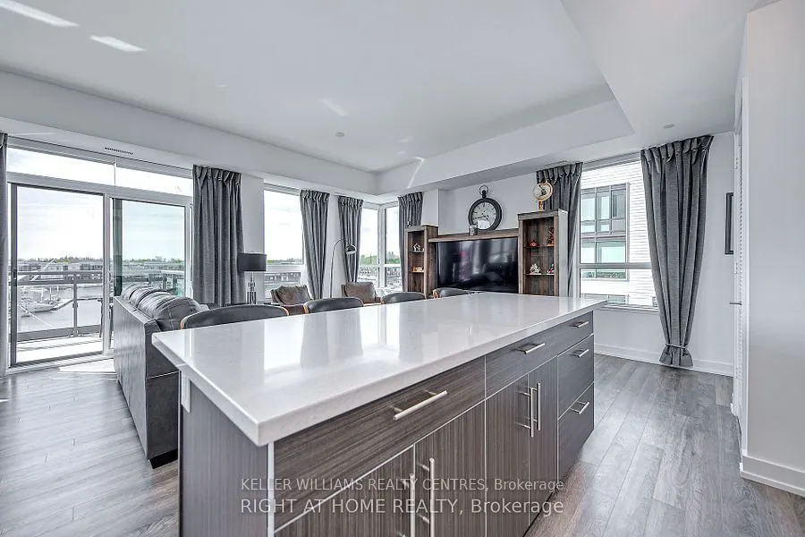 289 Broward Way, #89