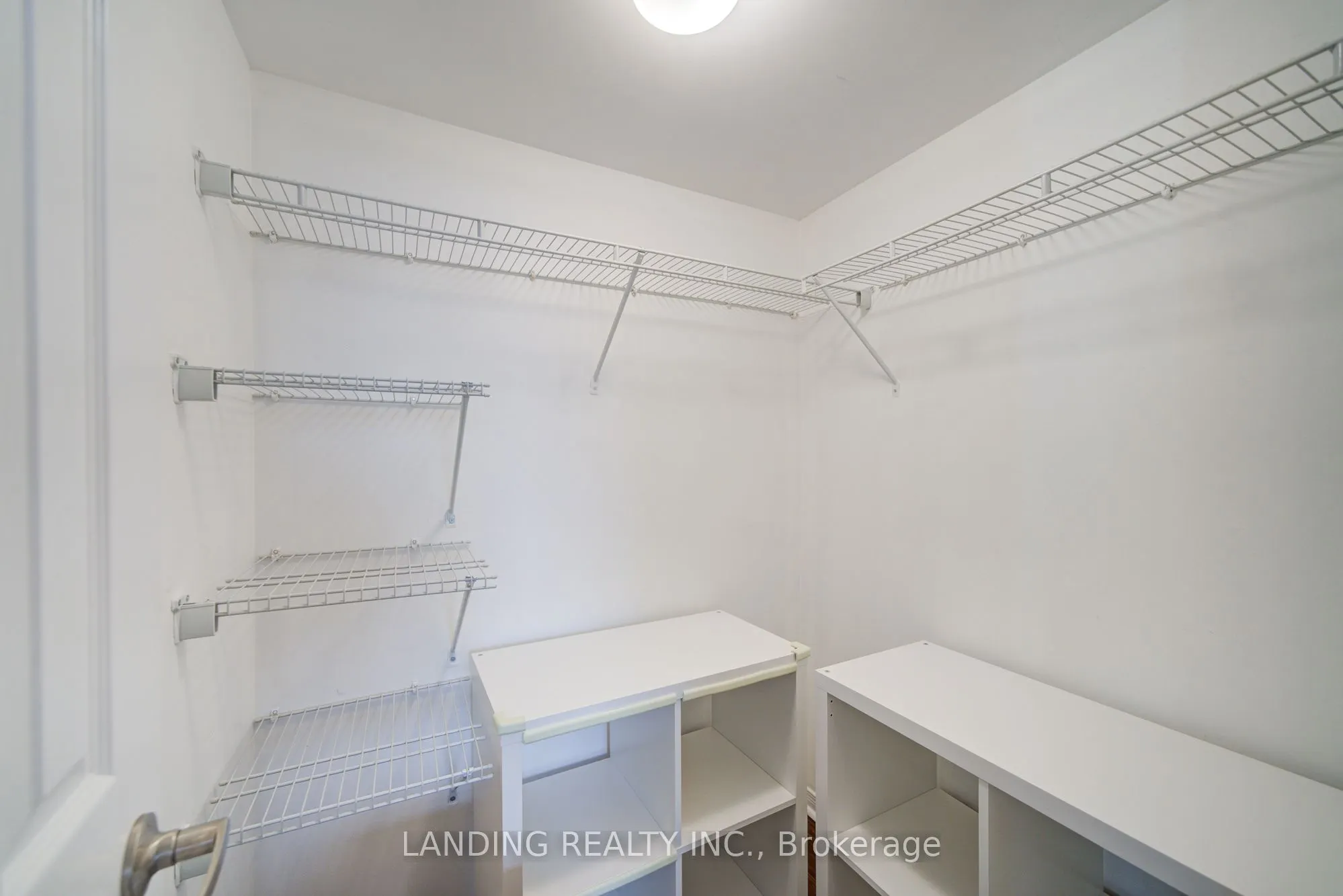 75 King William Crescent, #411