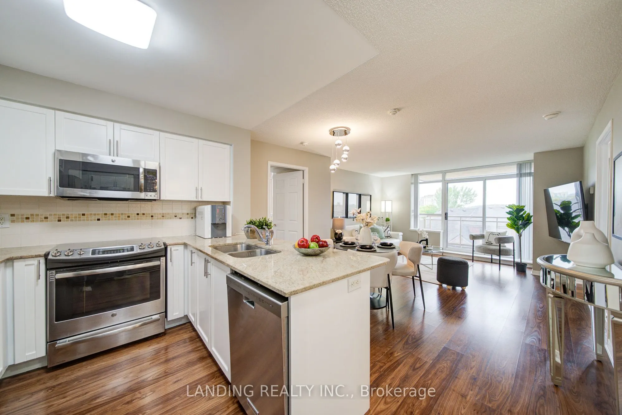 75 King William Crescent, #411