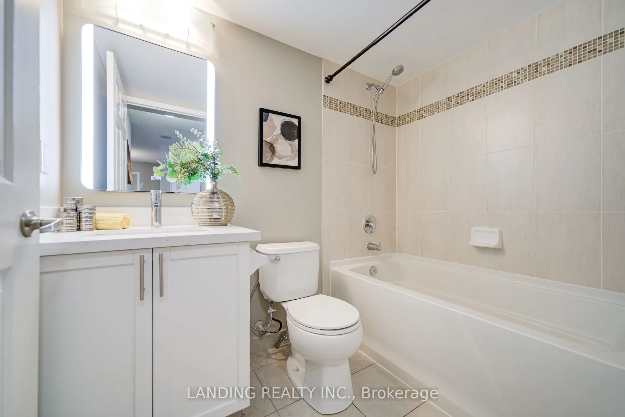 75 King William Crescent, #411