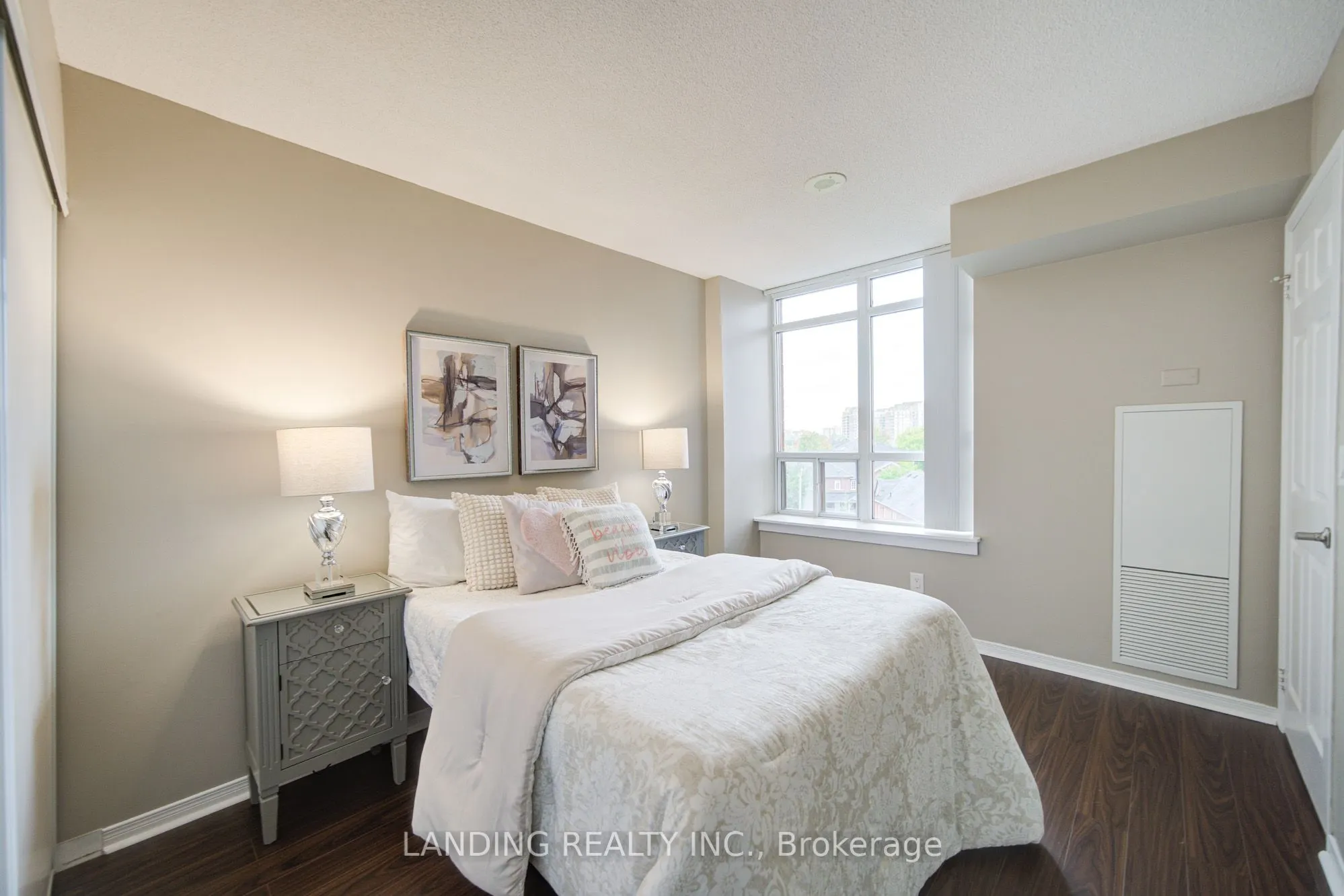 75 King William Crescent, #411